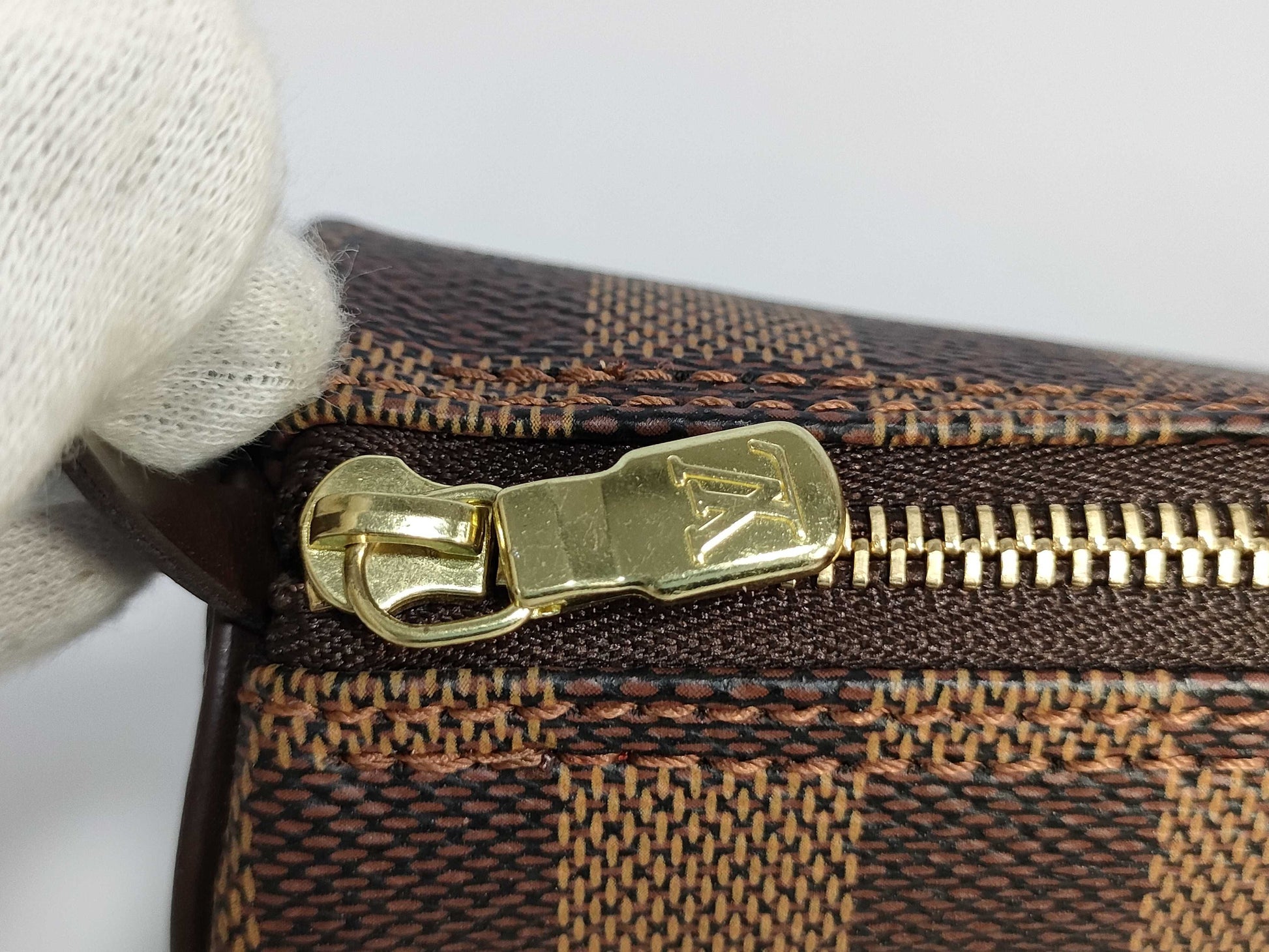 LOUIS VUITTON Damier Papillon Pouch Pouch