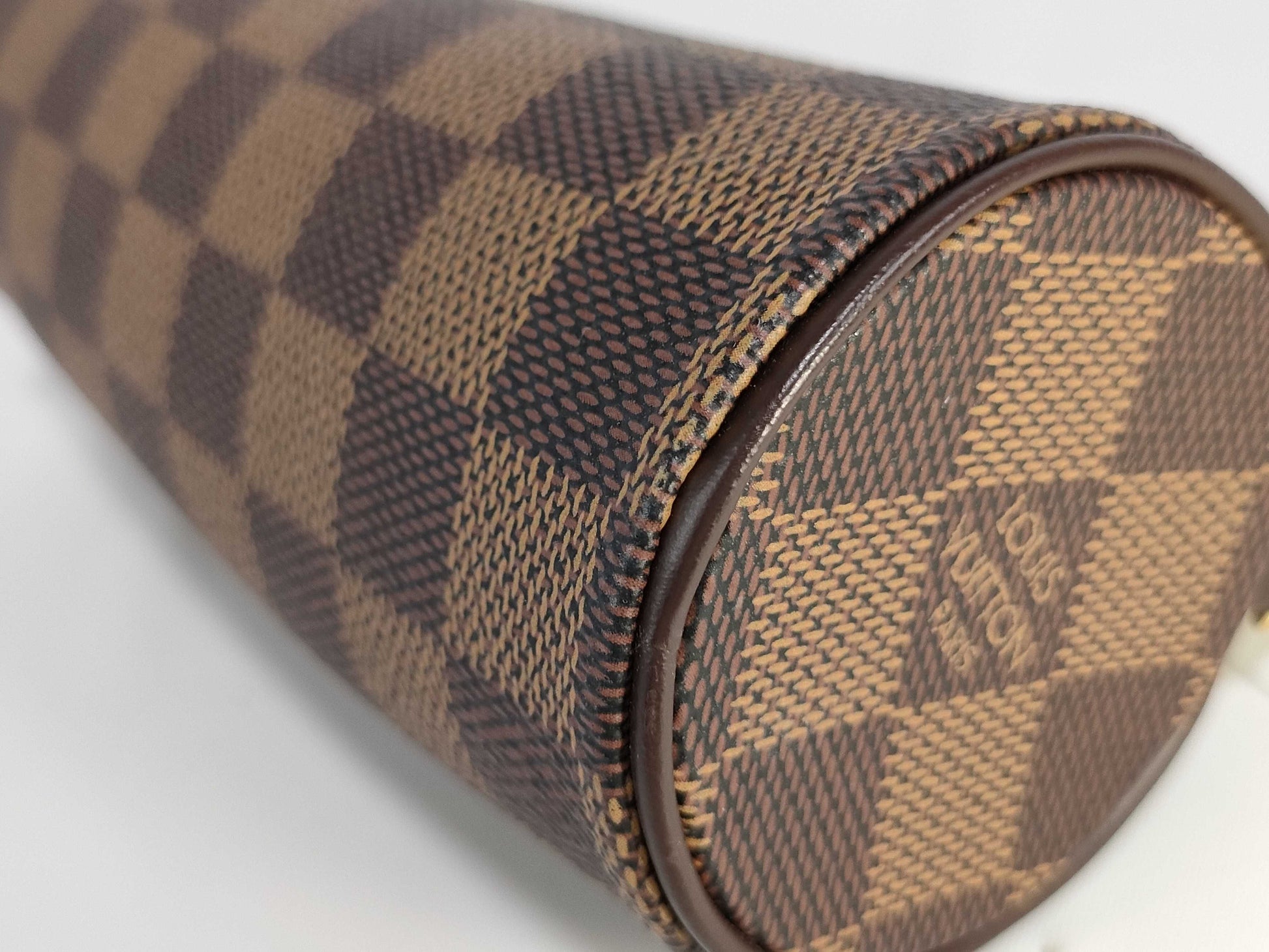 LOUIS VUITTON Damier Papillon Pouch Pouch
