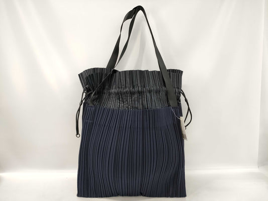 ISSEY MIYAKE PLEATS PLEASE shoulder bag/handbag