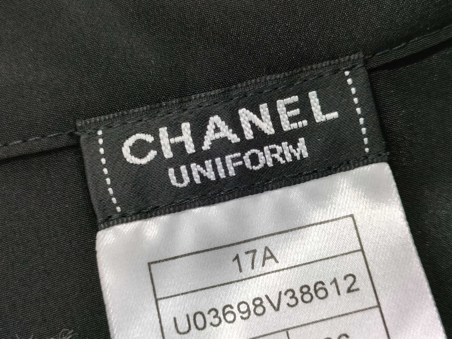CHANEL Uniform 17A U03698V38612 Coco Button Unworn Shirt
