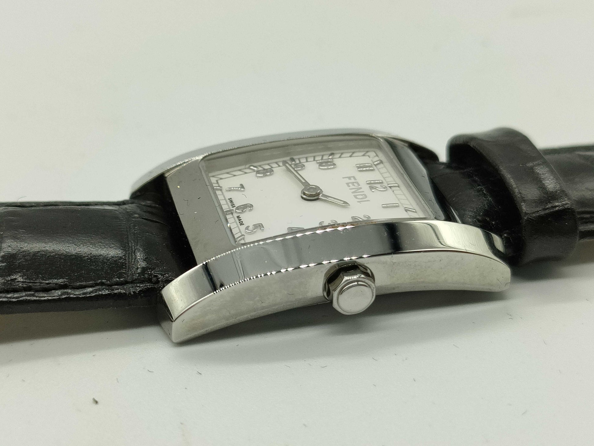 FENDI 068-70000l-366 Unworked Women's Watch