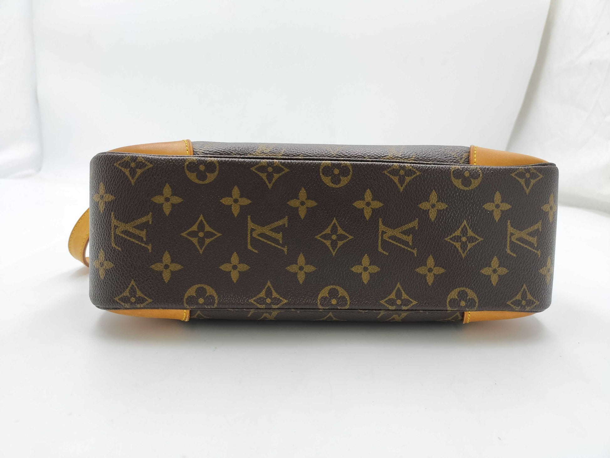 LOUIS VUITTON Monogram M51265 Boulogne Shoulder Bag