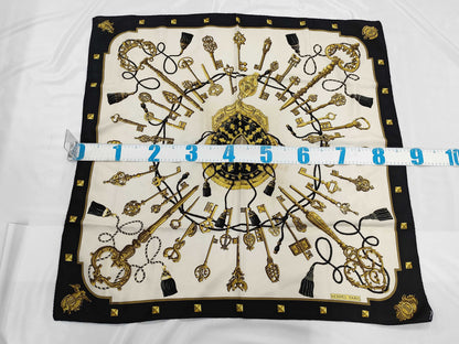 HERMES Carre Carre 90 Scarf without tag