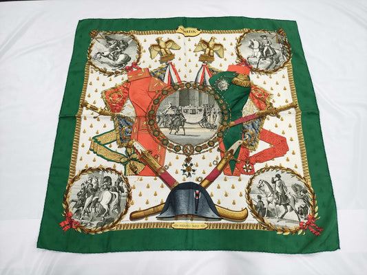 HERMES Carre Carre 90 Green Scarf 