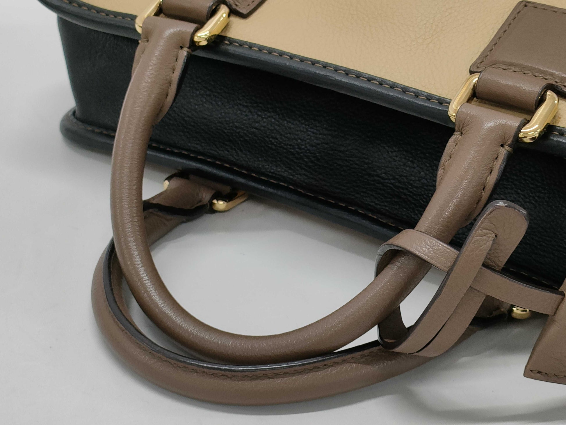 LOEWE Amazona 28 handbag