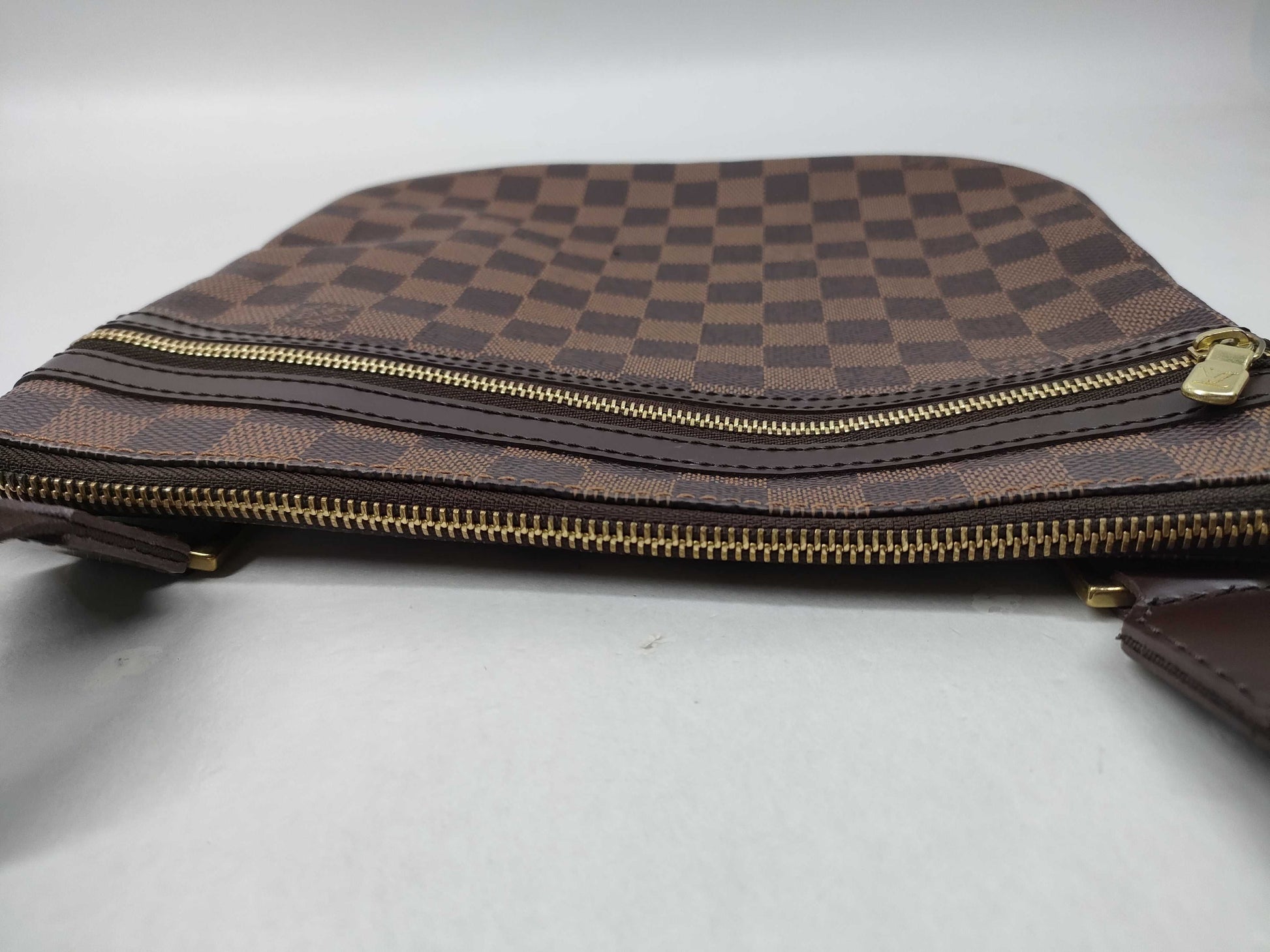 LOUIS VUITTON Damier N51111 Pochette Bosphore Shoulder Bag