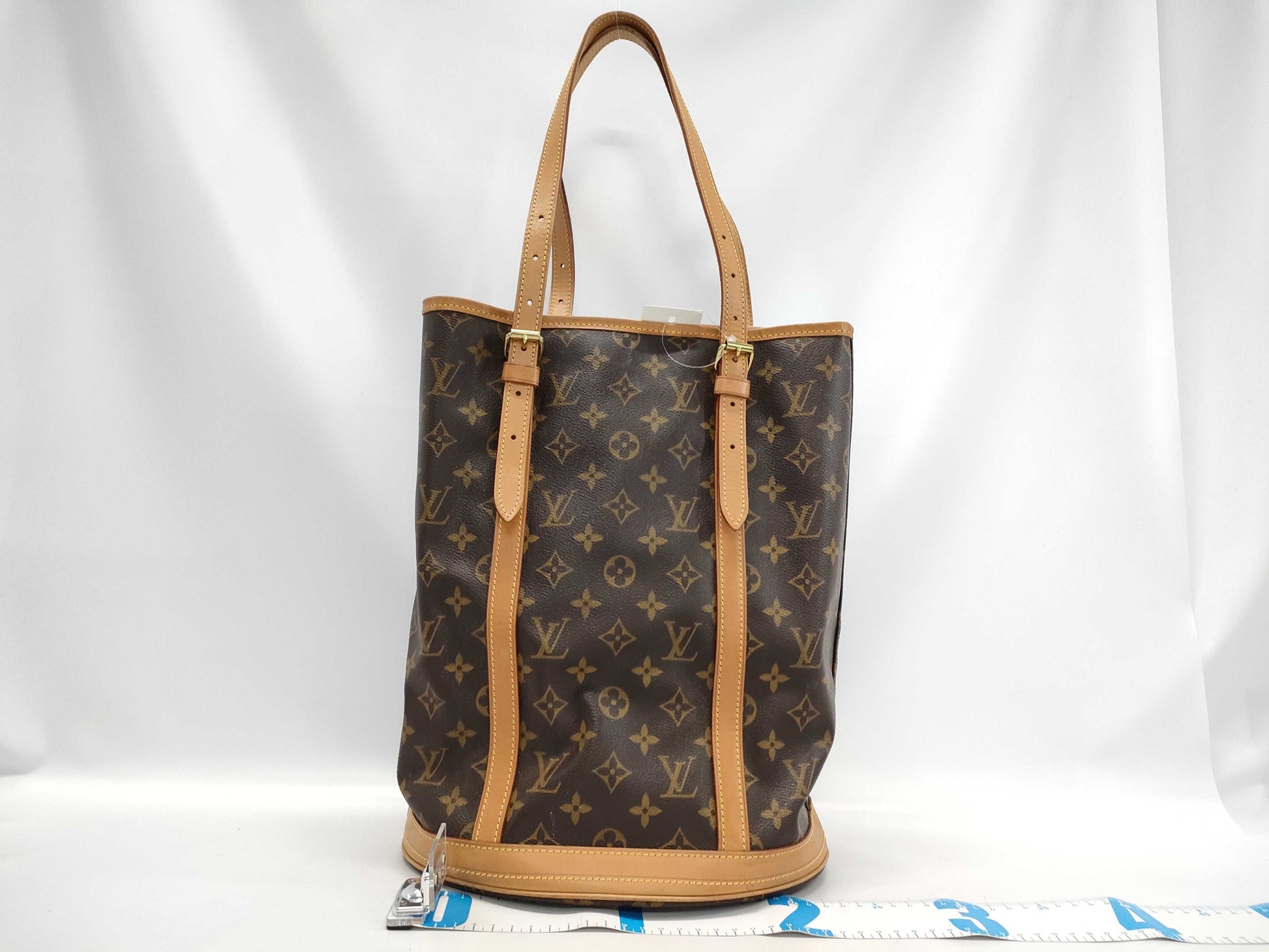 LOUIS VUITTON Monogram Bucket GM Tote Bag with Pouch