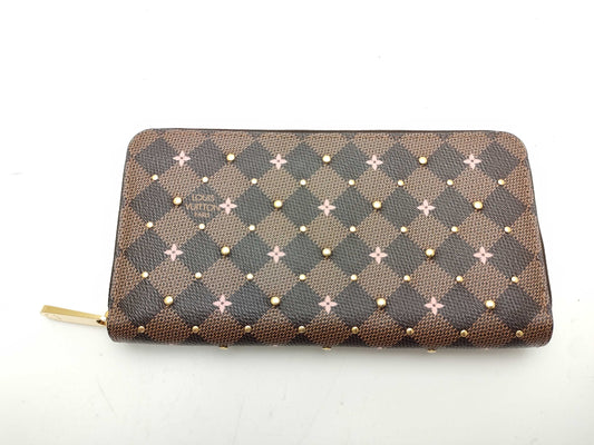 LOUIS VUITTON Damier N60473 Studded Flower Zippy Wallet