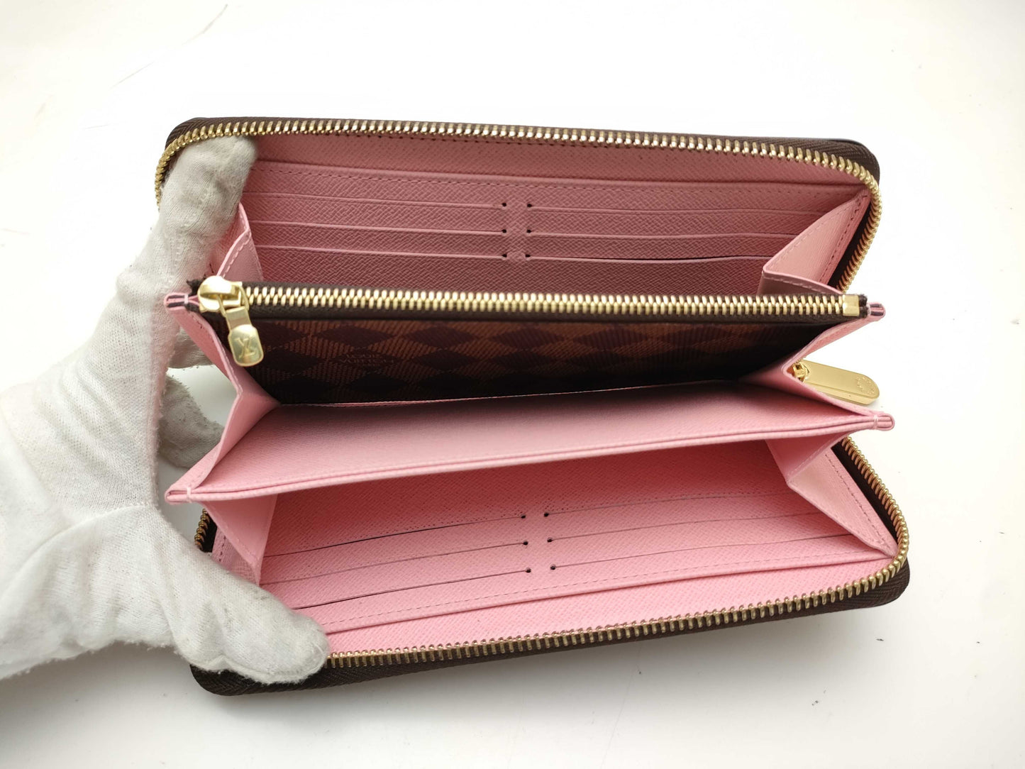 LOUIS VUITTON Damier N60473 Studded Flower Zippy Wallet