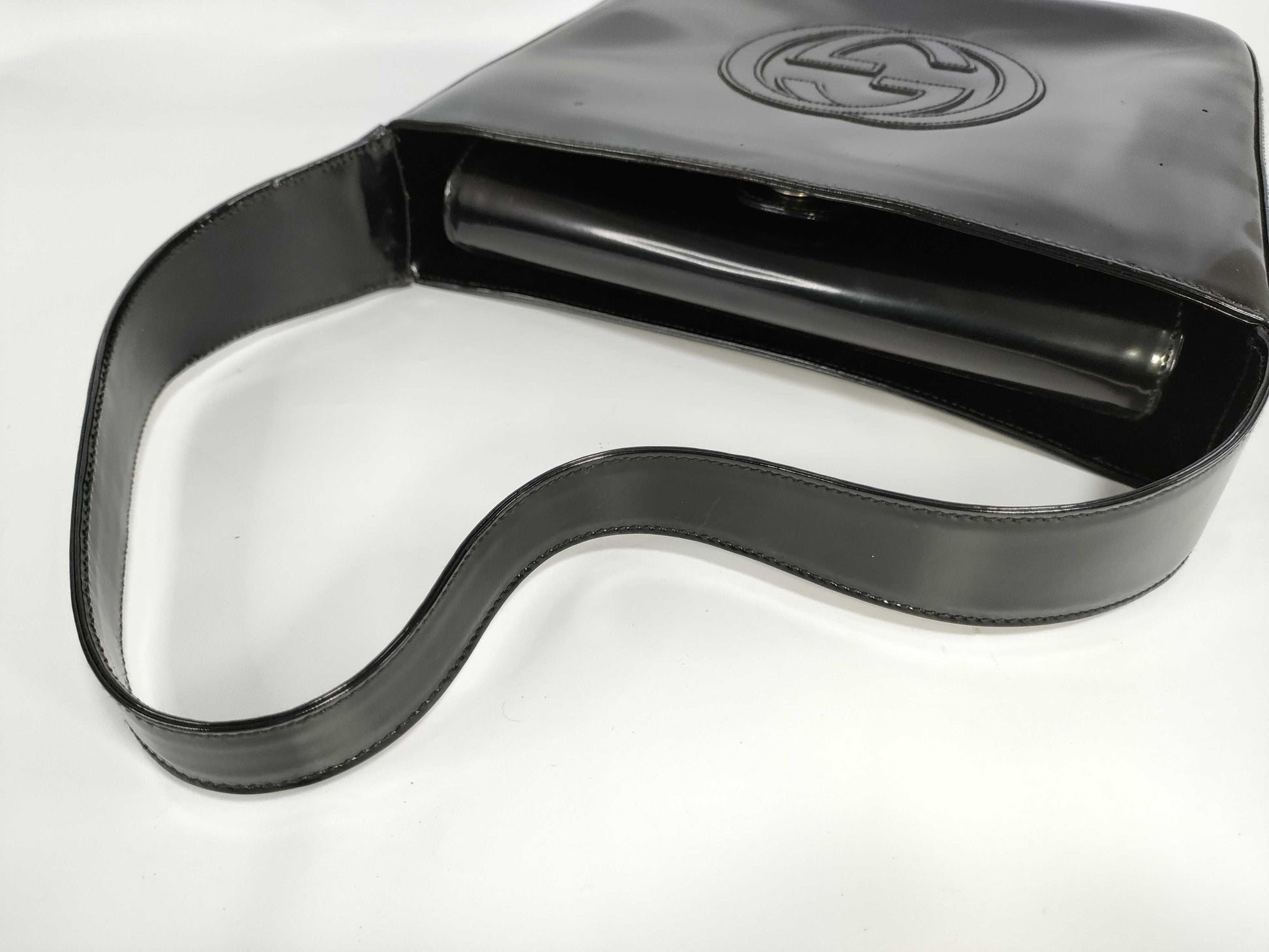GUCCI Enamel One-Shoulder Black Shoulder Bag