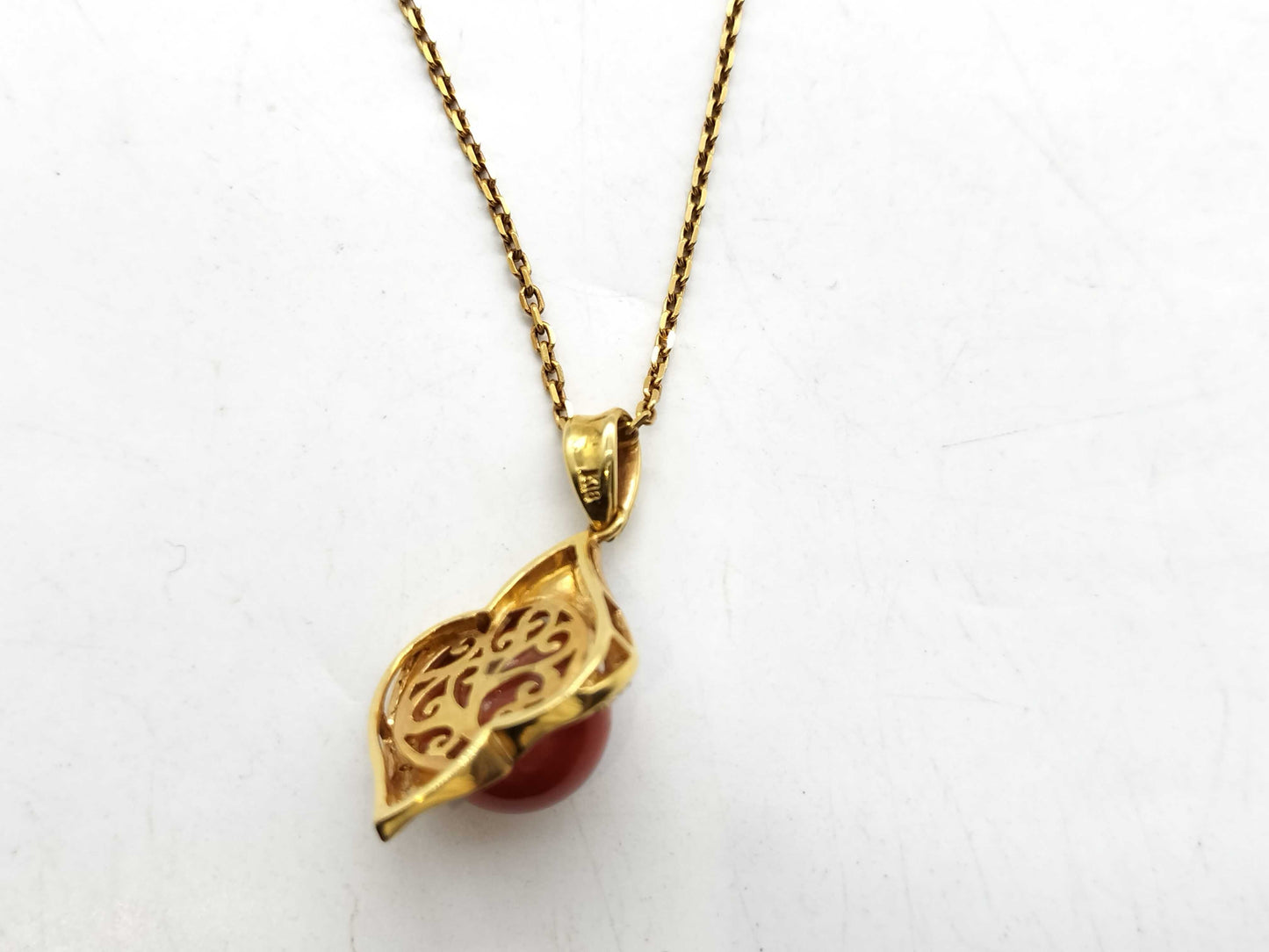 Coral necklace, diameter approximately 11.6mm, D 0.12ct, K18, 12.3g 