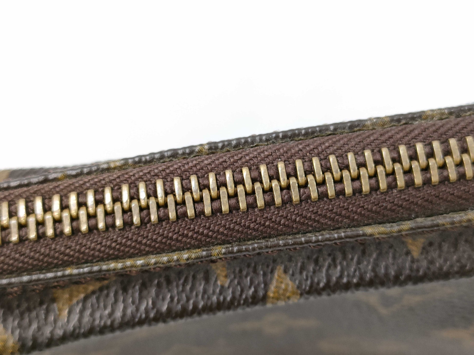 LOUIS VUITTON Monogram M51828 Pochette Marly Bandouliere Shoulder Bag