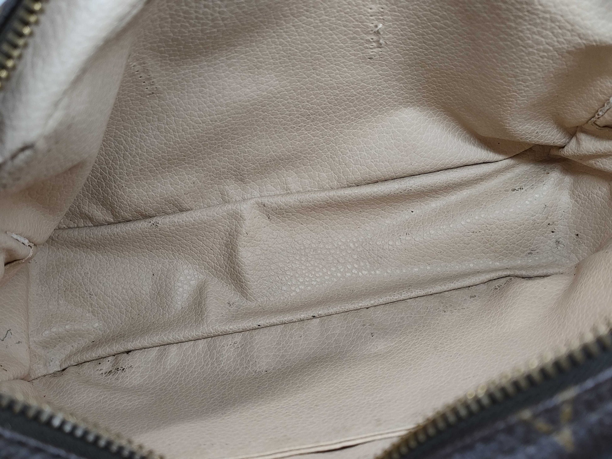 LOUIS VUITTON Monogram Truest Wallet Second Bag