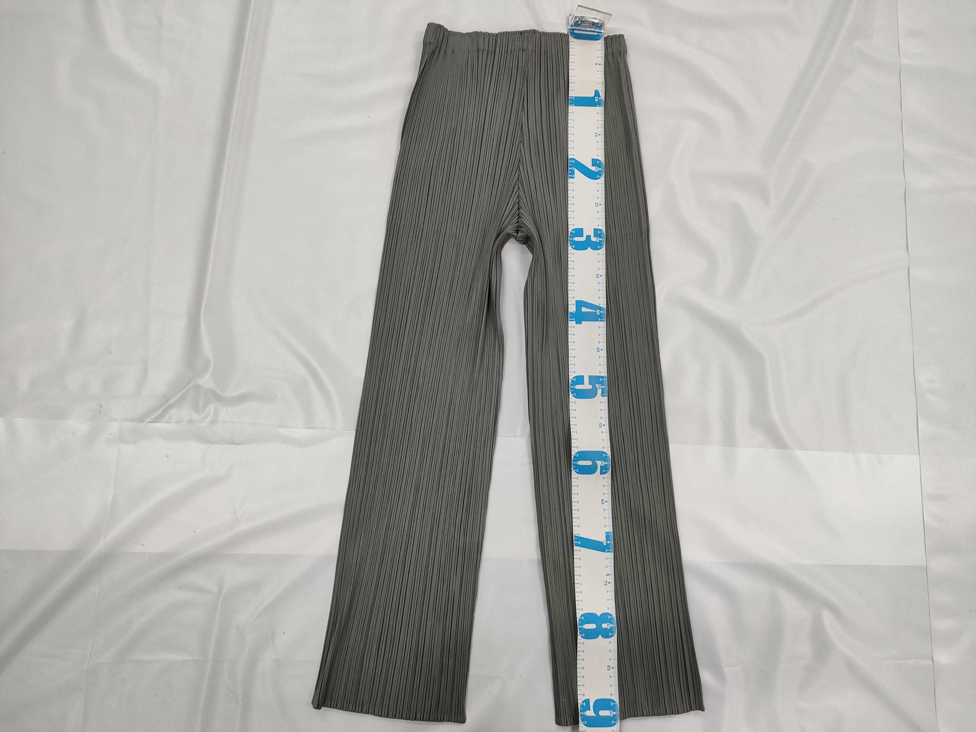 ISSEY MIYAKE Pleats Please Pants