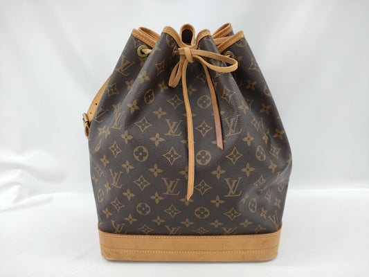 LOUIS VUITTON Monogram M42224 Noe Shoulder Bag