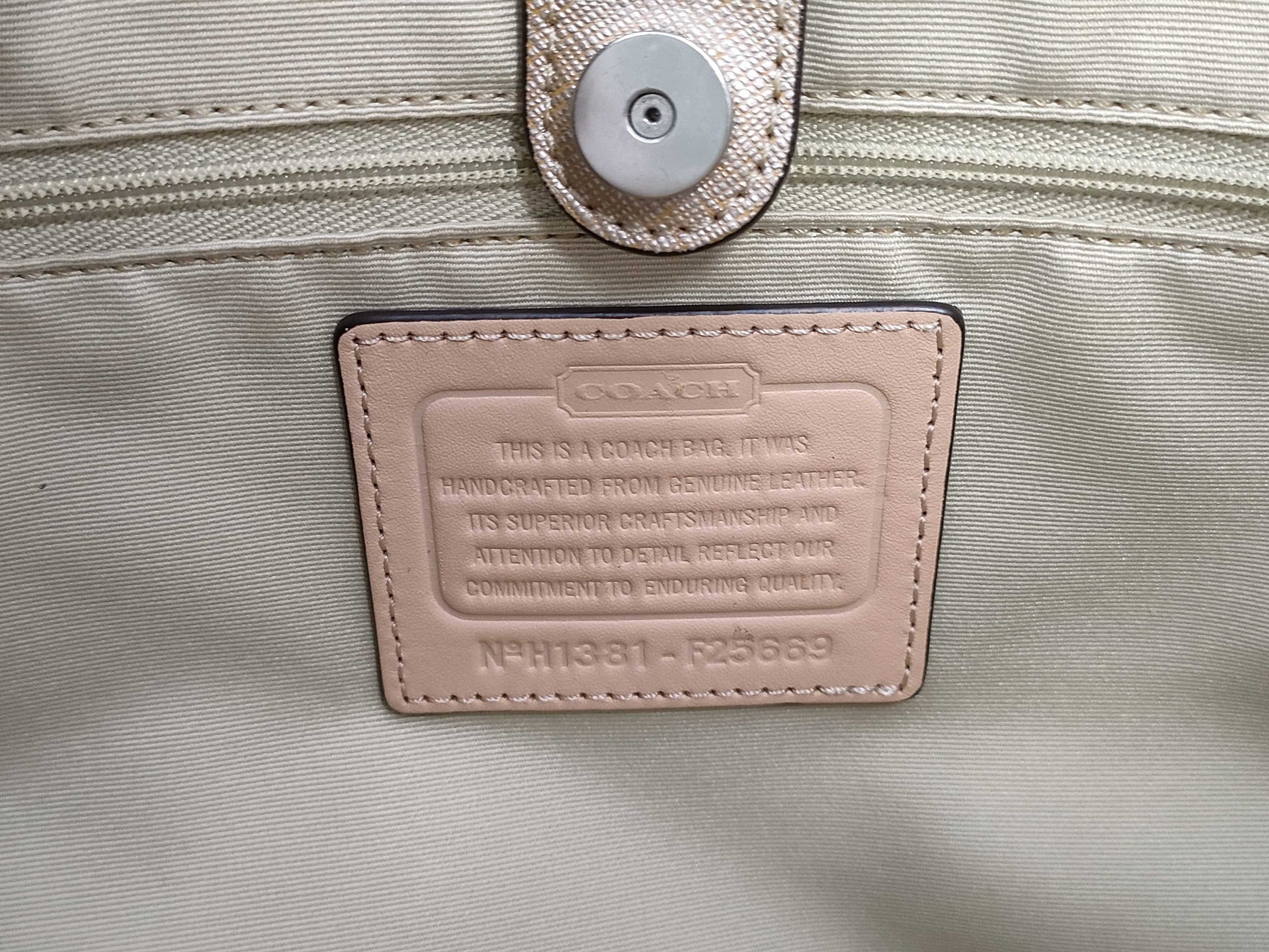COACH Signature/Leather Tote 3-Piece Tote Bag