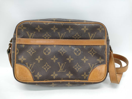 LOUIS VUITTON Monogram Trocadero PM Shoulder Bag