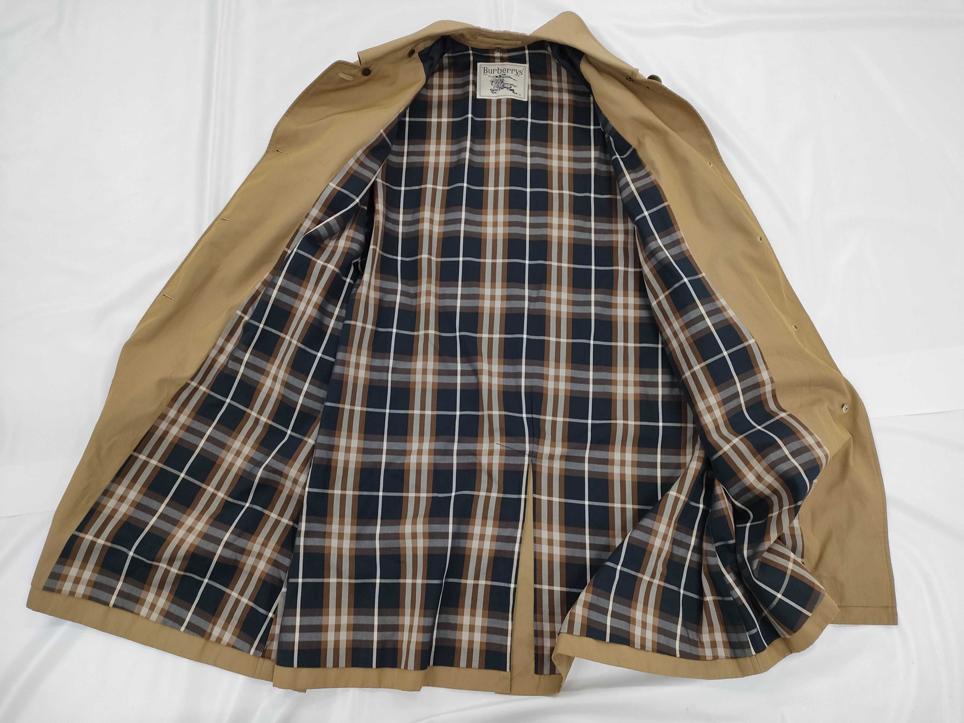 BURBERRY Nova Check Coat Coat