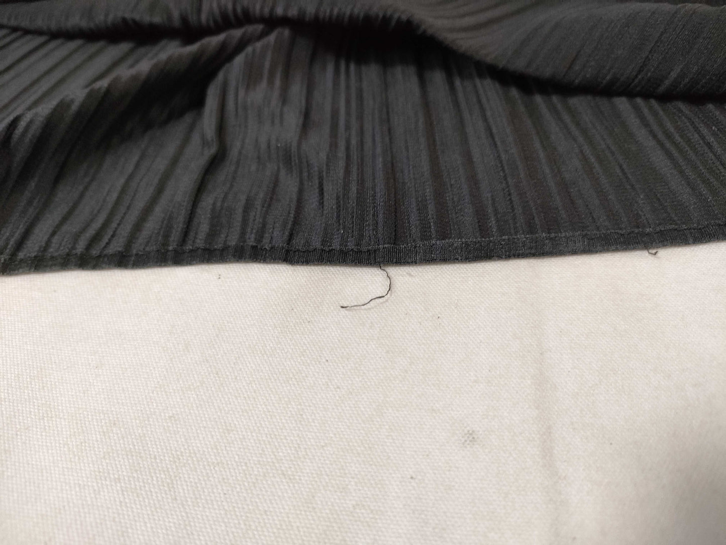 ISSEY MIYAKE Pleats Please Top Black Top