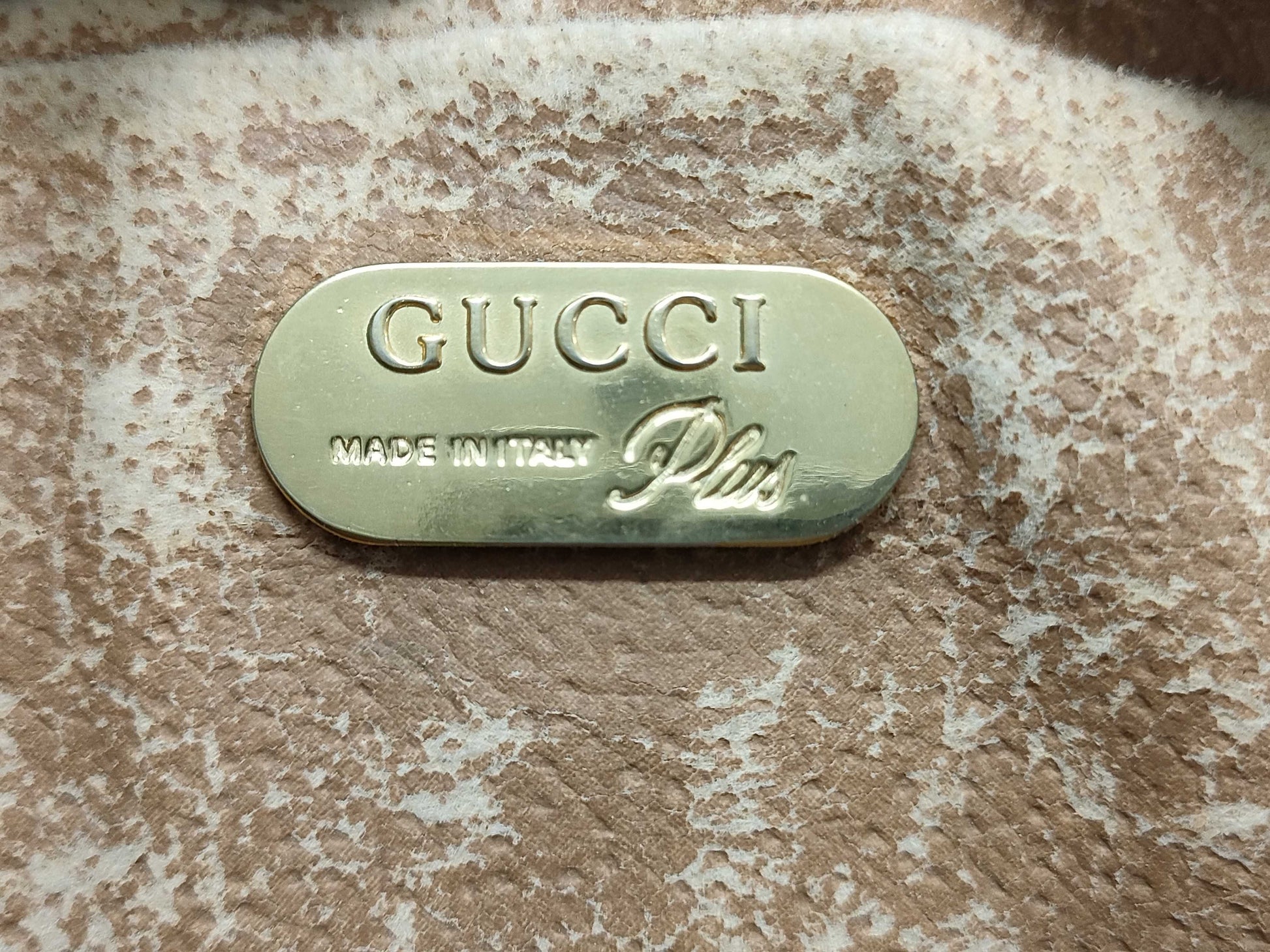 GUCCI GG Plus Shoulder Bag