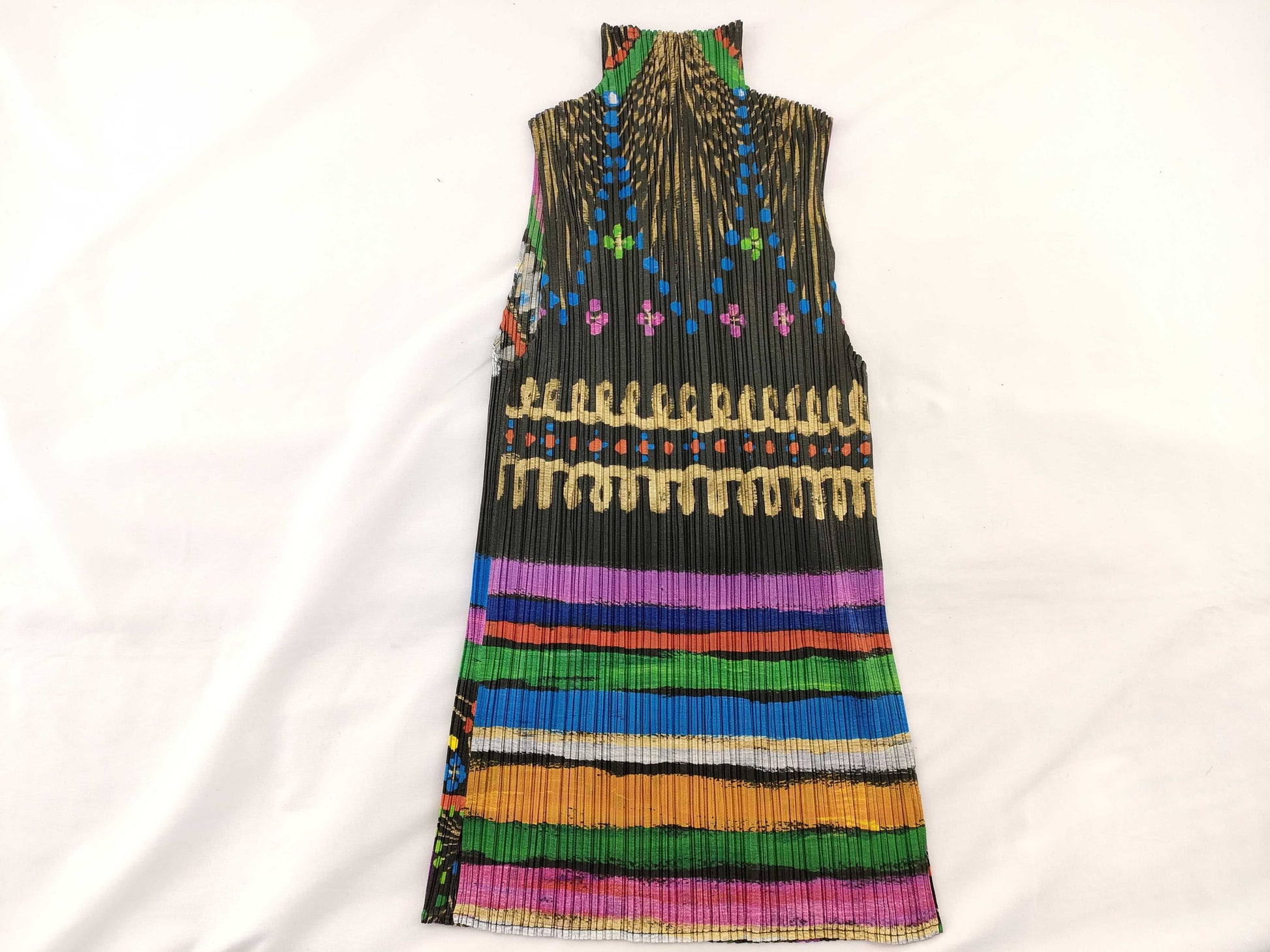 ISSEY MIYAKE Pleats Please Tops Tops