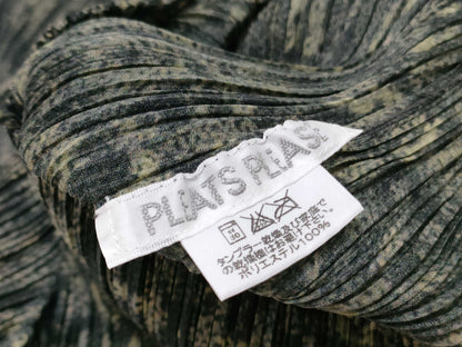 ISSEY MIYAKE Pleats Please Tops Tops