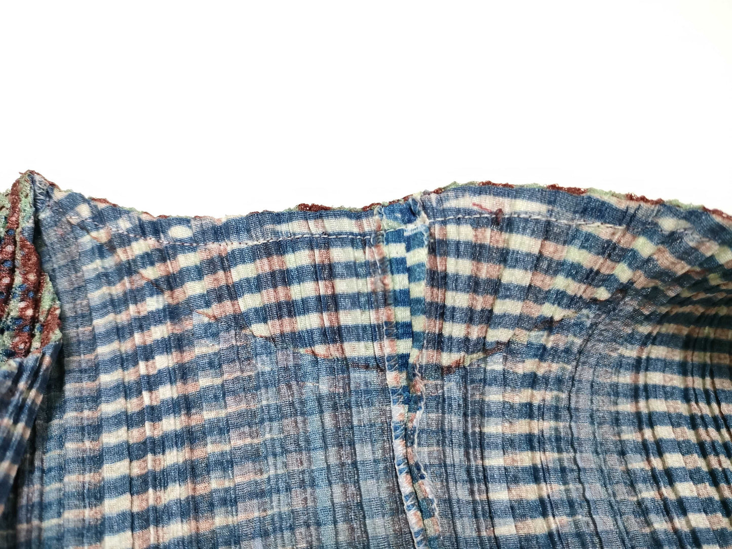 ISSEY MIYAKE Pleats Please Cardigan