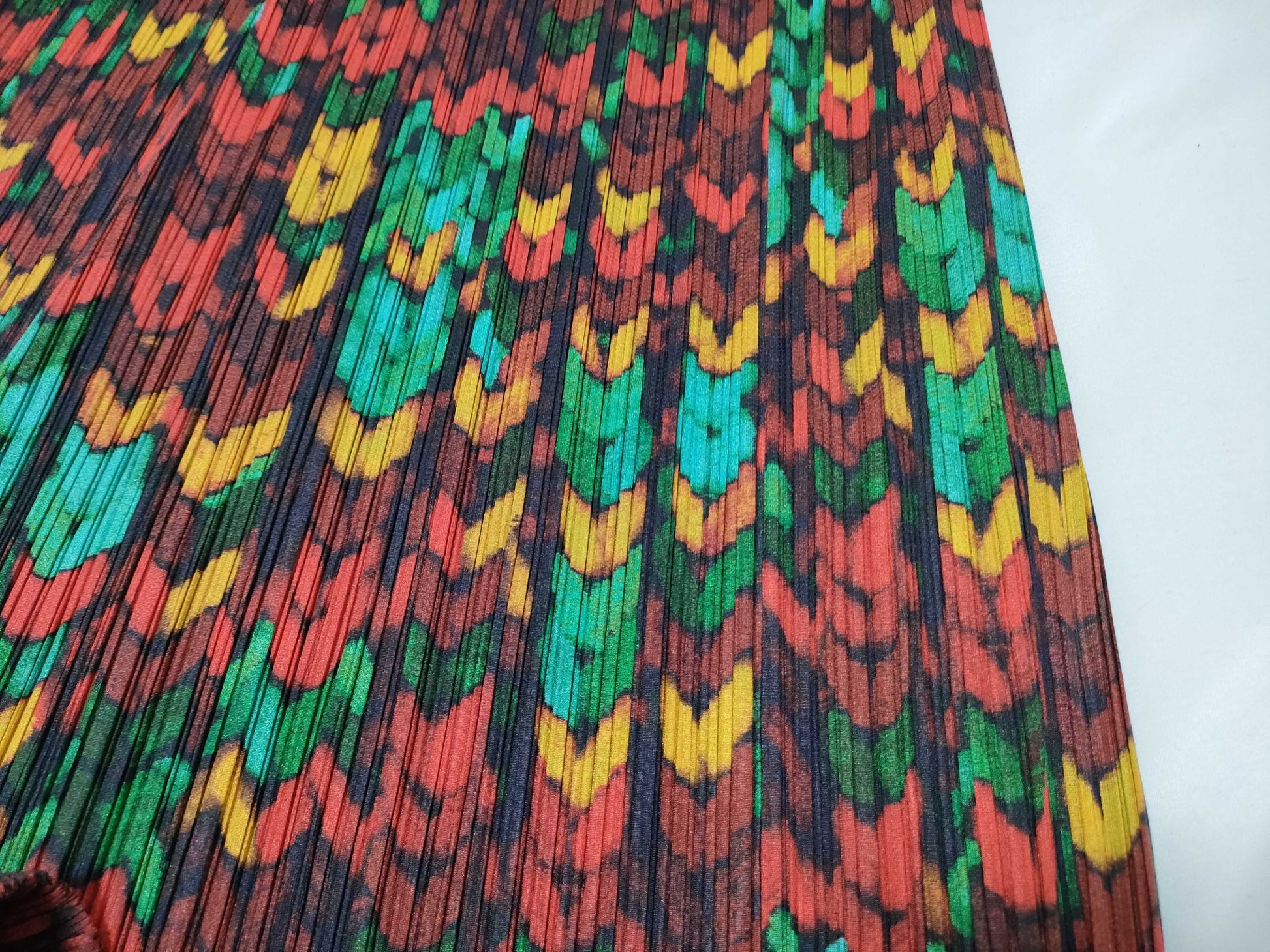 ISSEY MIYAKE Pleats Please knitted red long skirt