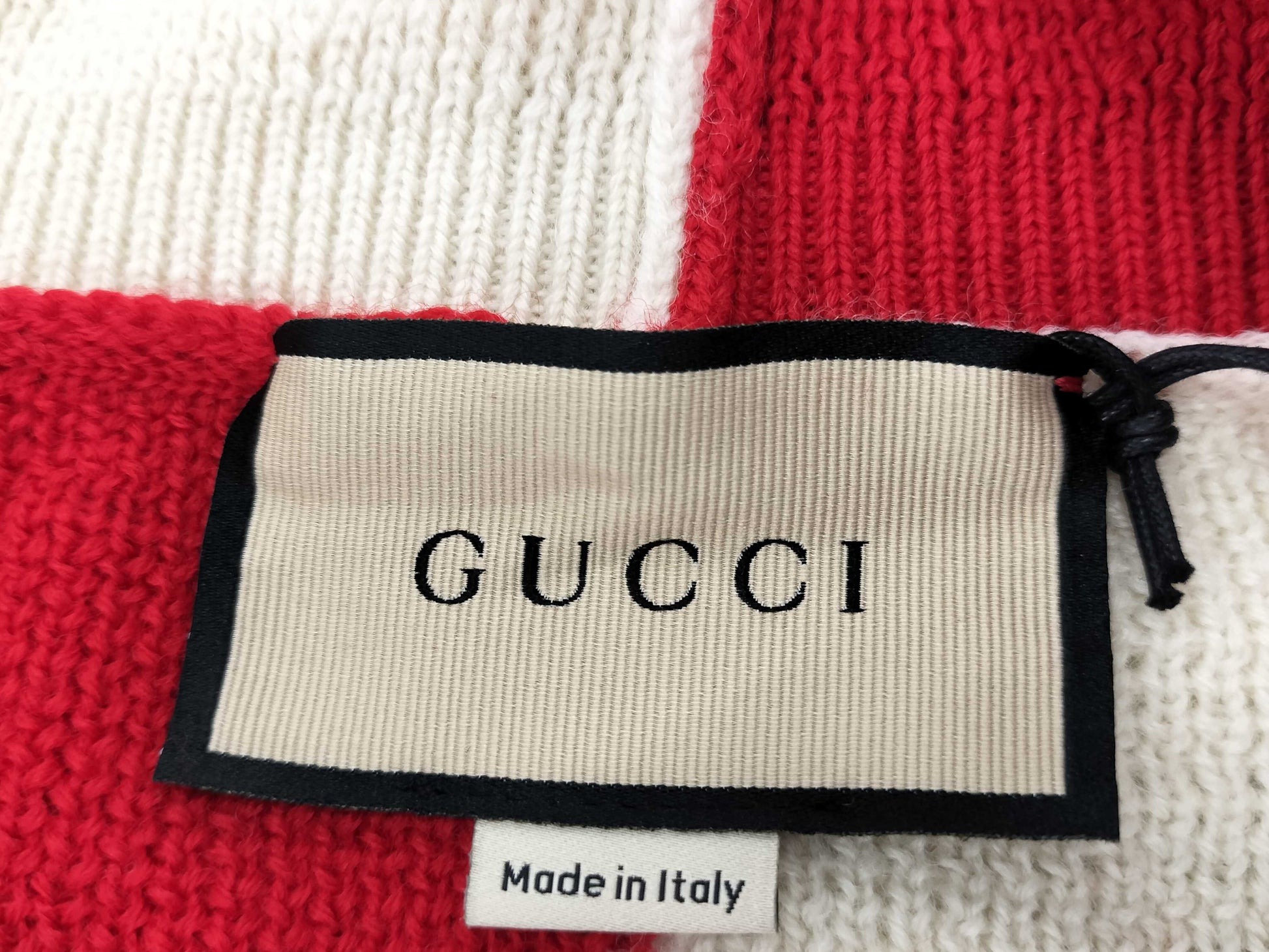 GUCCI Sweater/Red and White/M Tops