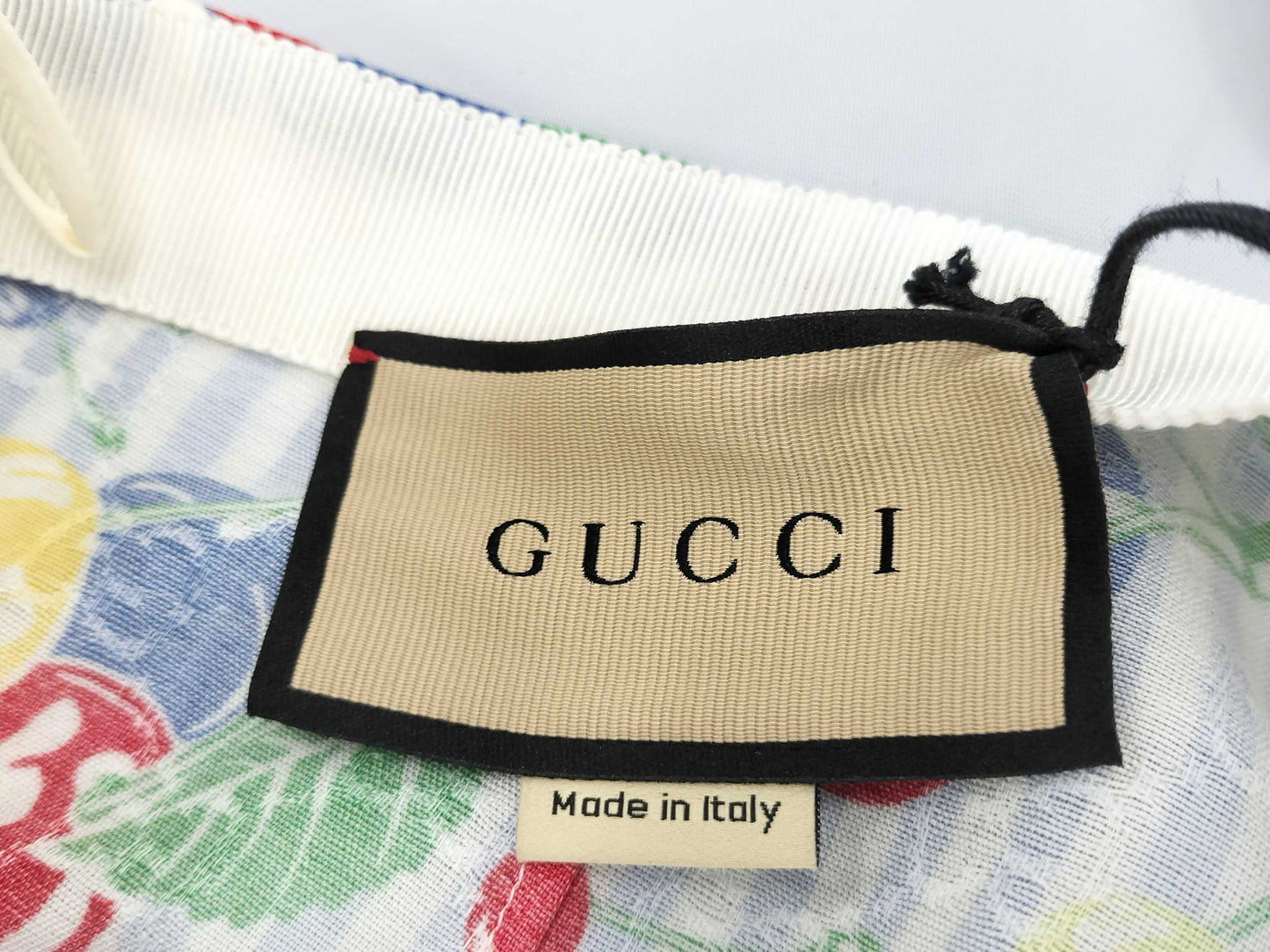 GUCCI Shorts/Fruit Print/Size 40 Pants