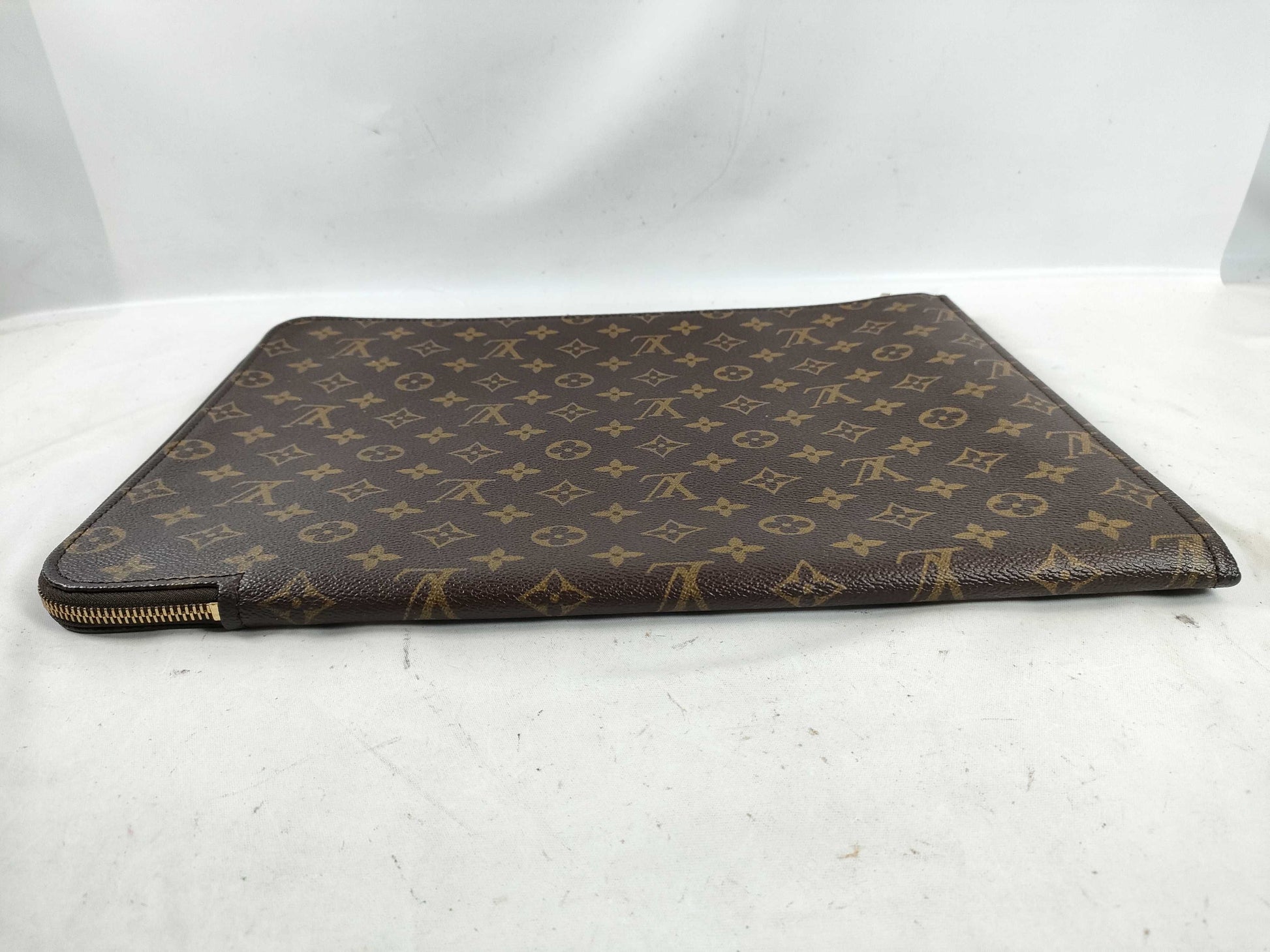 LOUIS VUITTON RFID Unverified TH 1906 Monogram Poche Document/M53456 Clutch Bag
