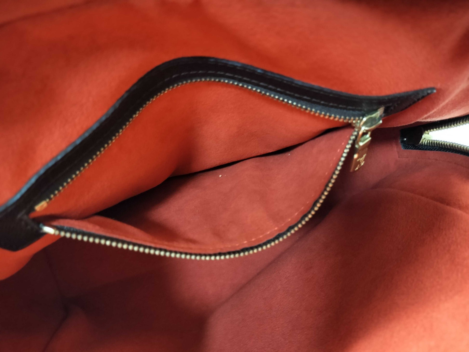 LOUIS VUITTON VI0919 Damier N51150 Brera Handbag