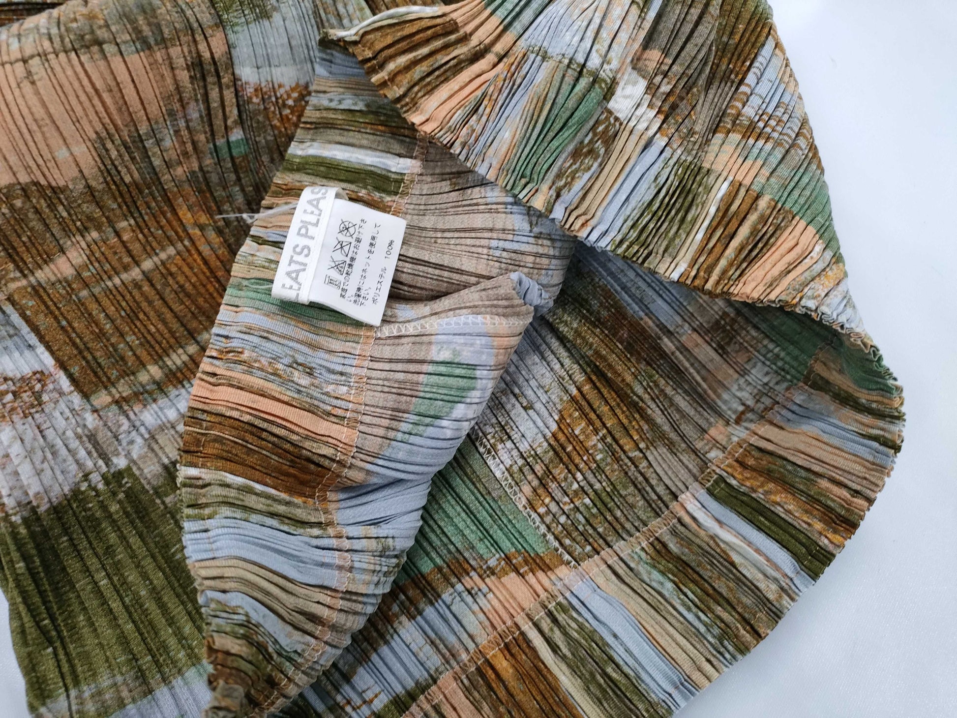 ISSEY MIYAKE Pleats Please Patterned Skirt