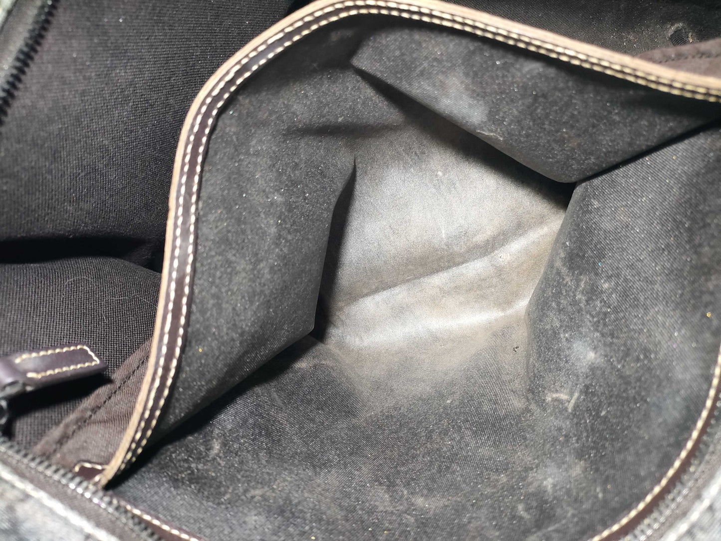 GUCCI GG Supreme Tote Bag