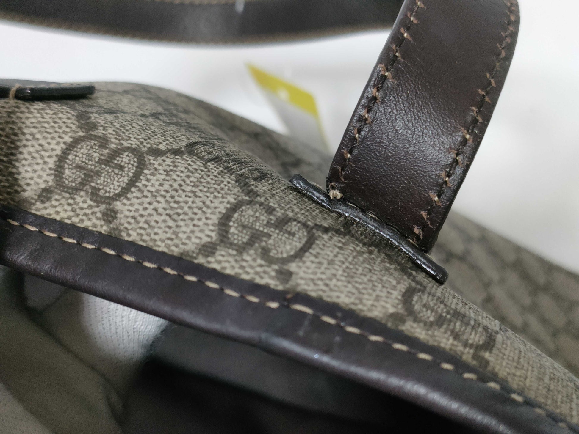 GUCCI GG Supreme Tote Bag