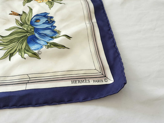 HERMES Carré Flowering Coastal Street Scarf