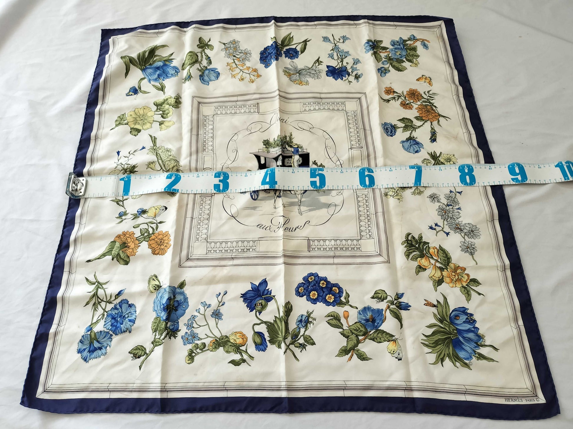 HERMES Carré Flowering Coastal Street Scarf