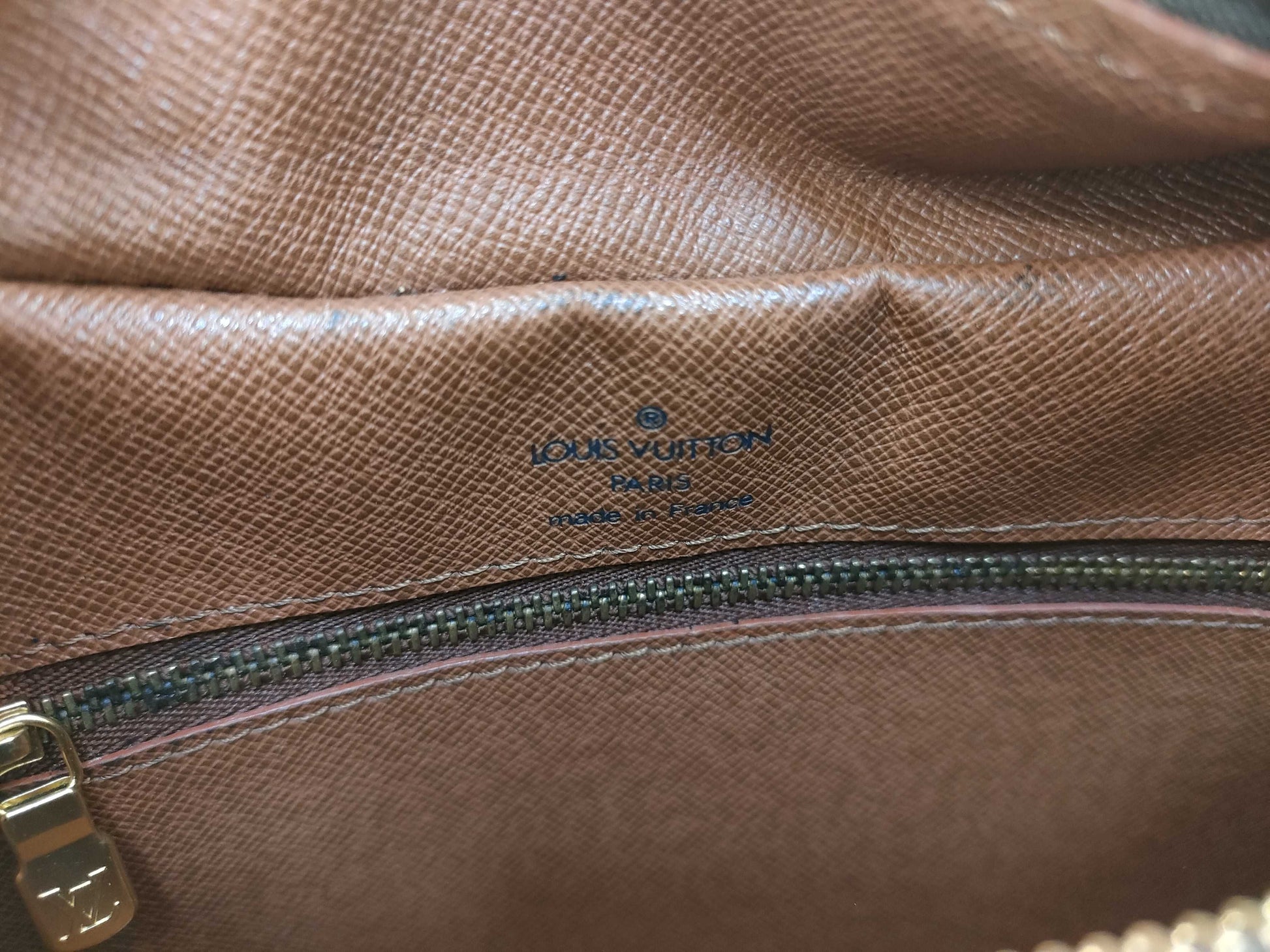 LOUIS VUITTON AS1915 Monogram M51265 Boulogne 30 Shoulder Bag