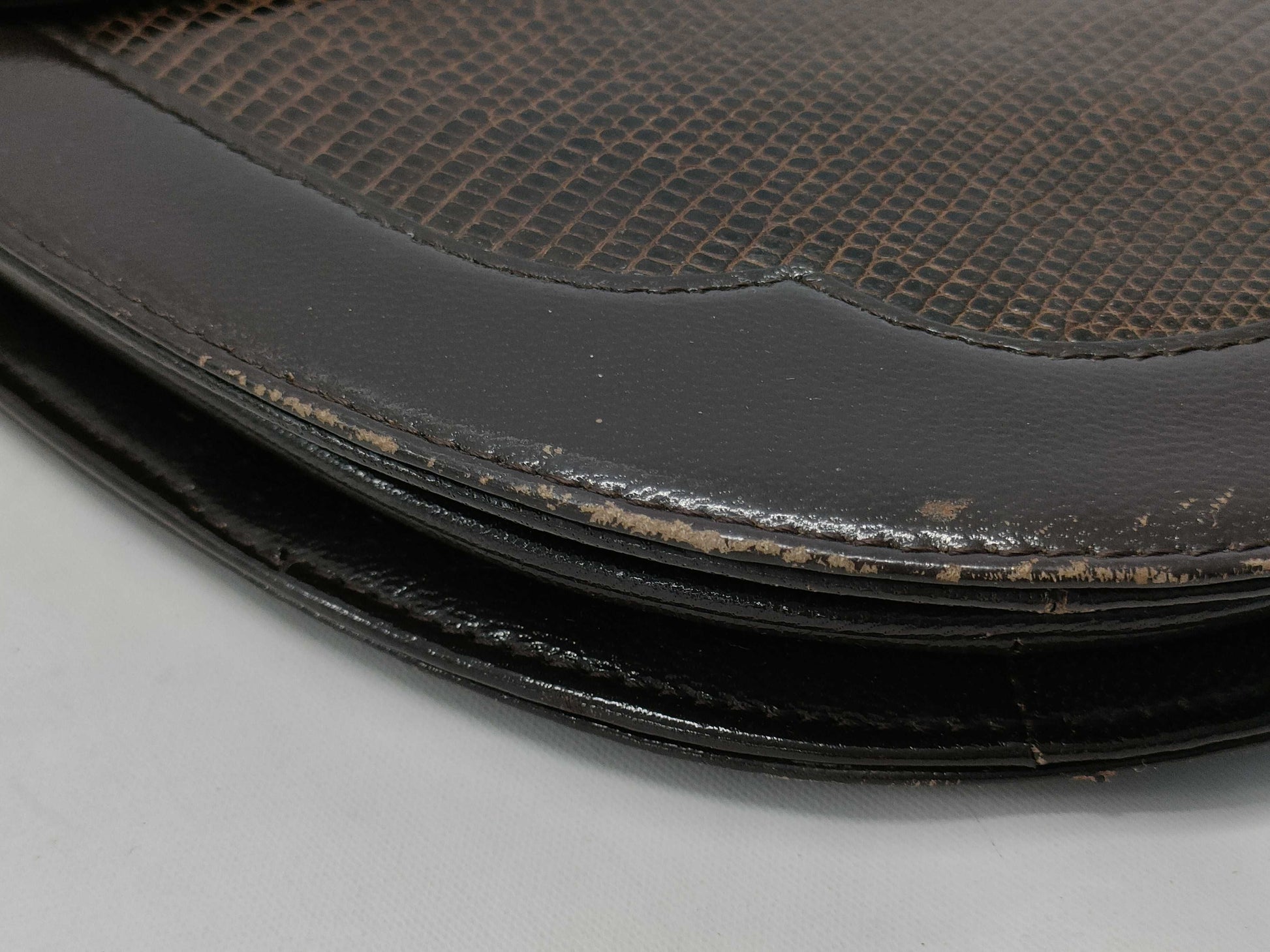 Yves Saint Laurent Leather Shoulder Bag Shoulder Bag