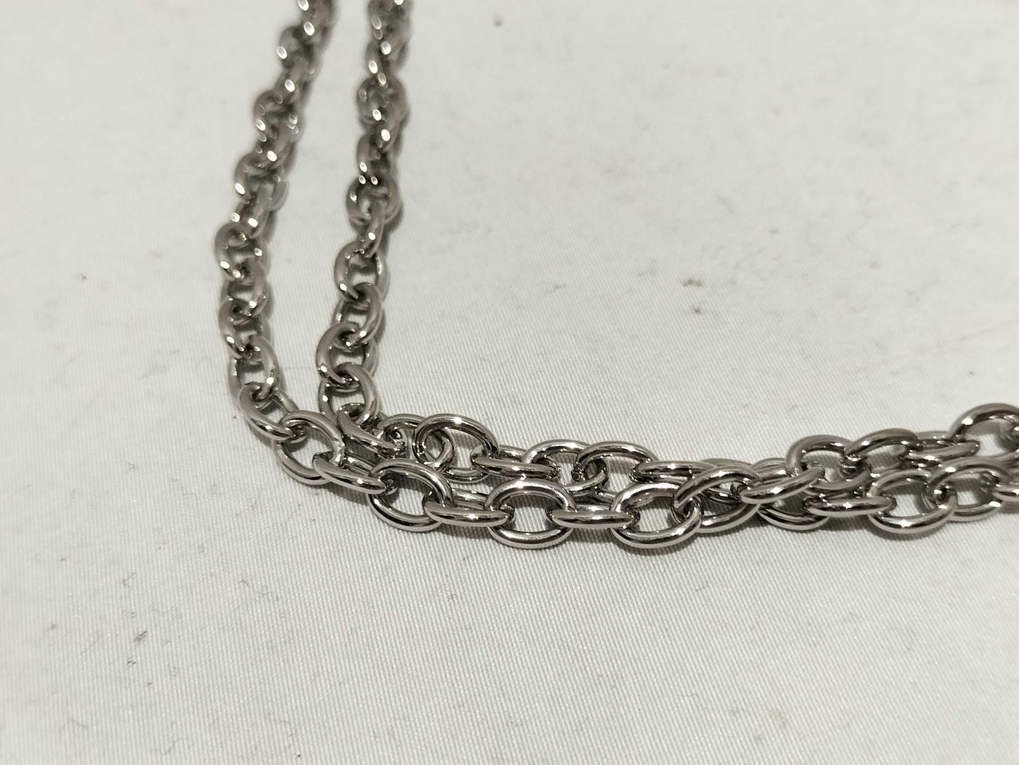  Vivienne Westwood Feather Orb Necklace Silver Color Necklace