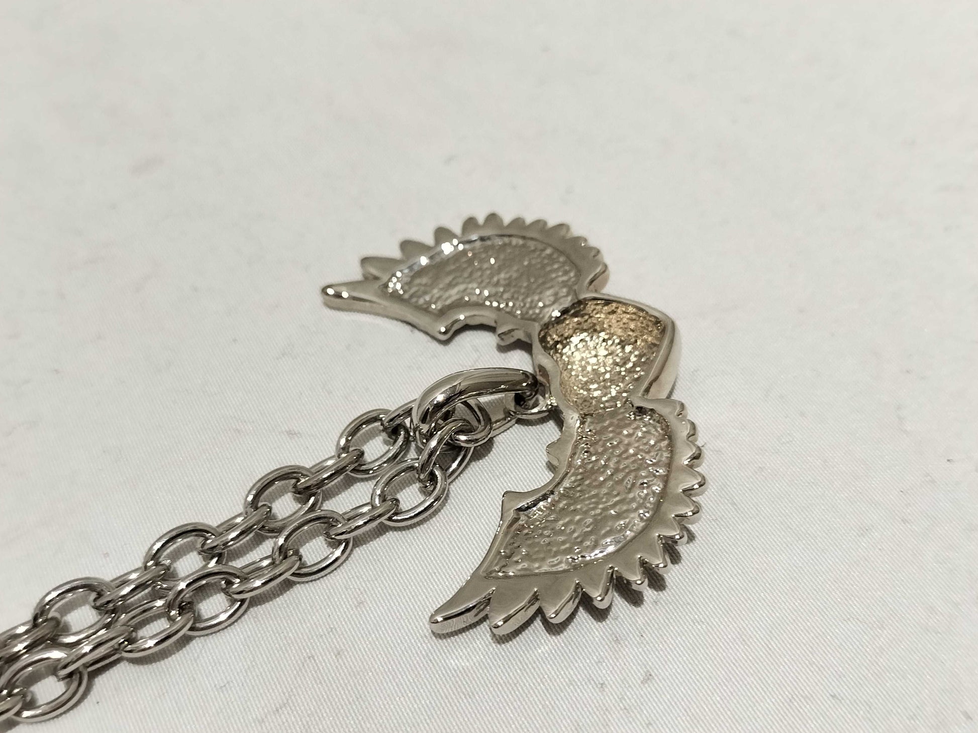  Vivienne Westwood Feather Orb Necklace Silver Color Necklace