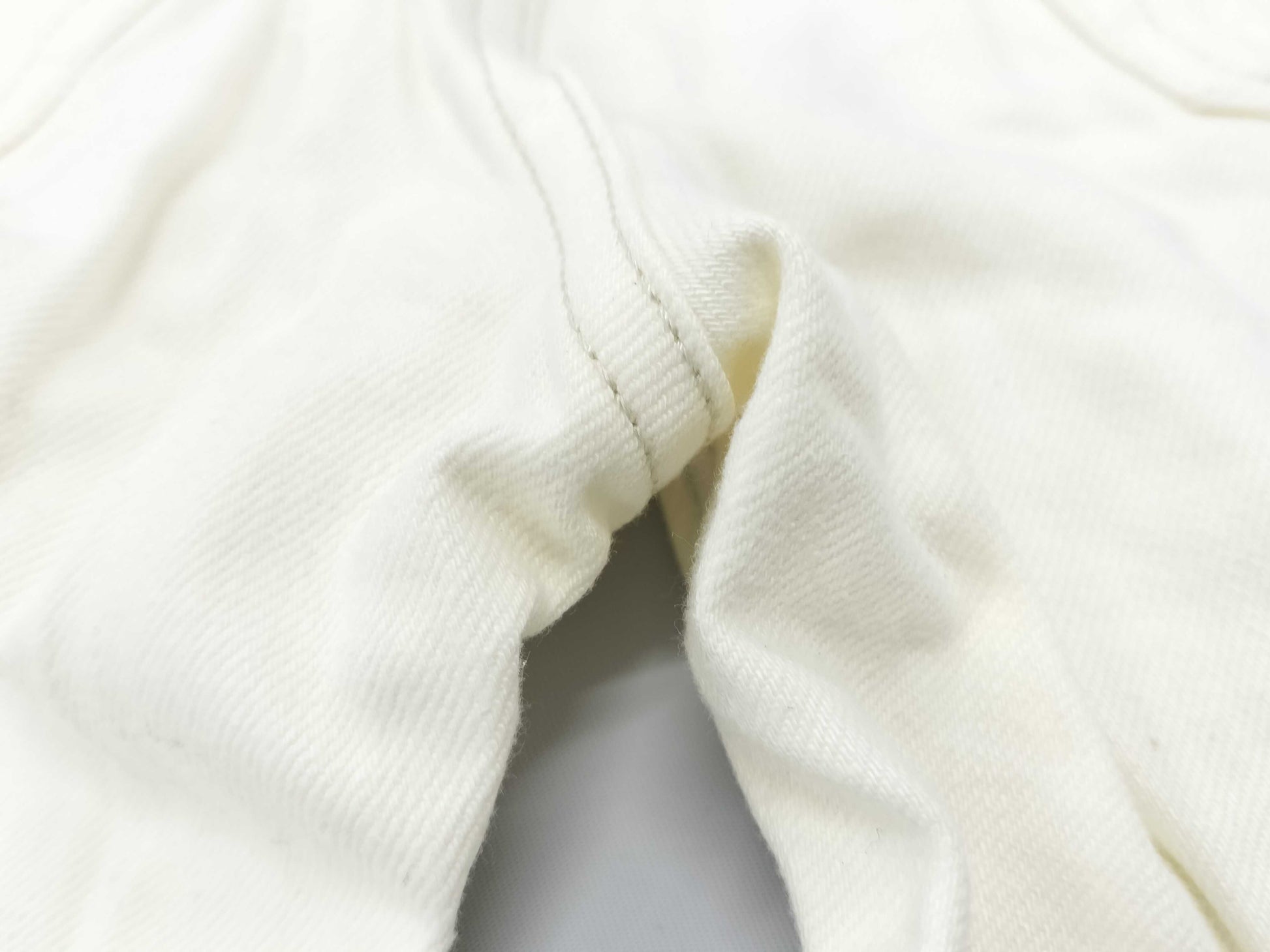 LOUIS VUITTON White Denim Pants