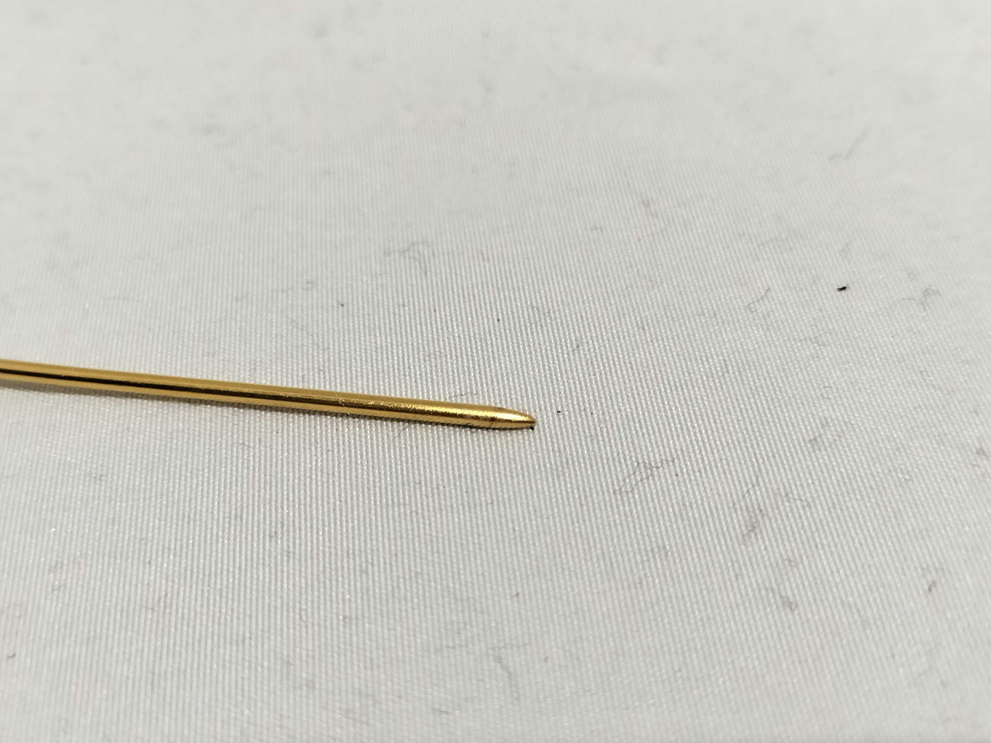 GIVENCHY Pearl Earrings/Brooch Accessories Summary Accessories Summary 