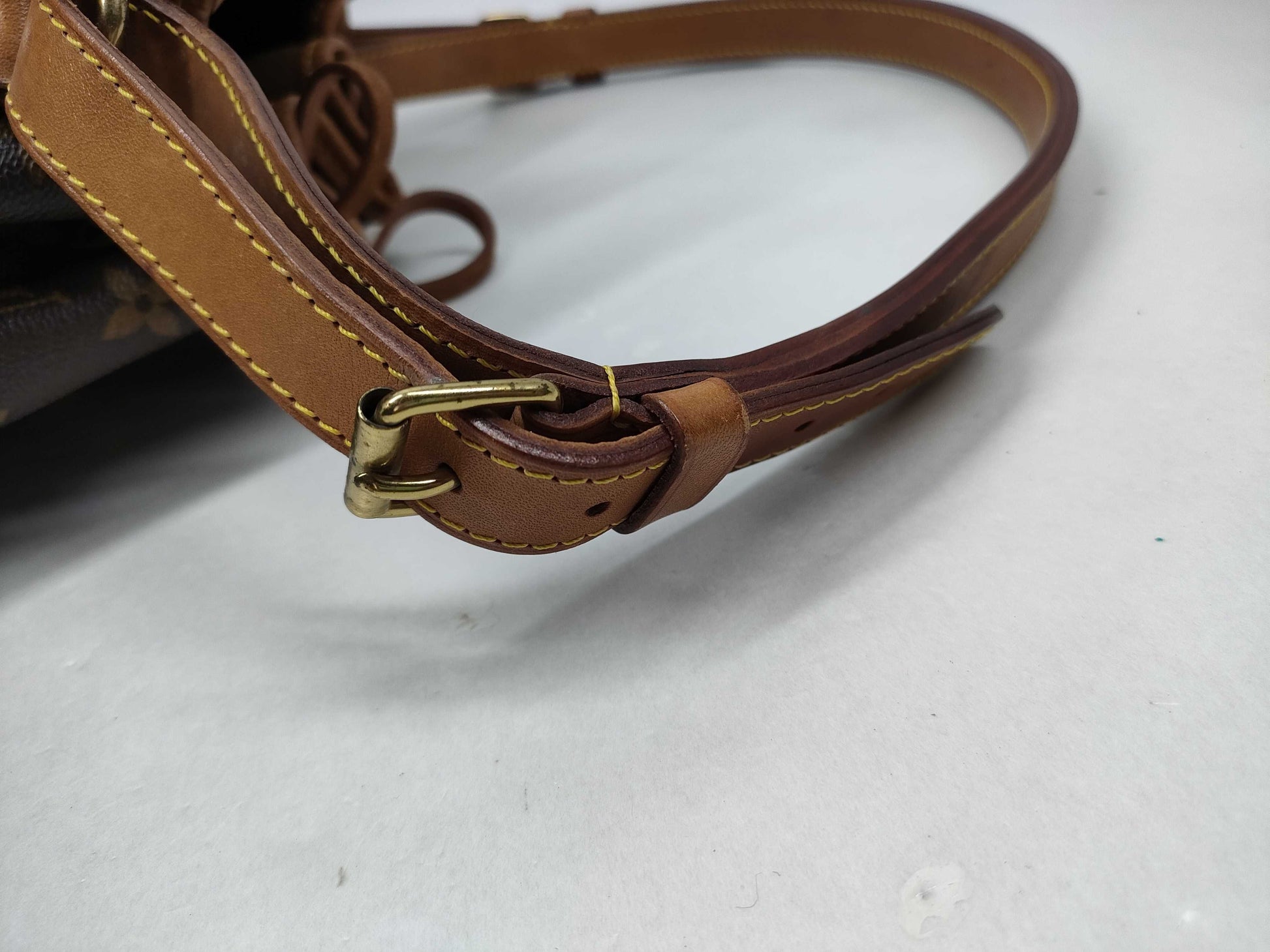 LOUIS VUITTON Monogram M42224 Noe Shoulder Bag