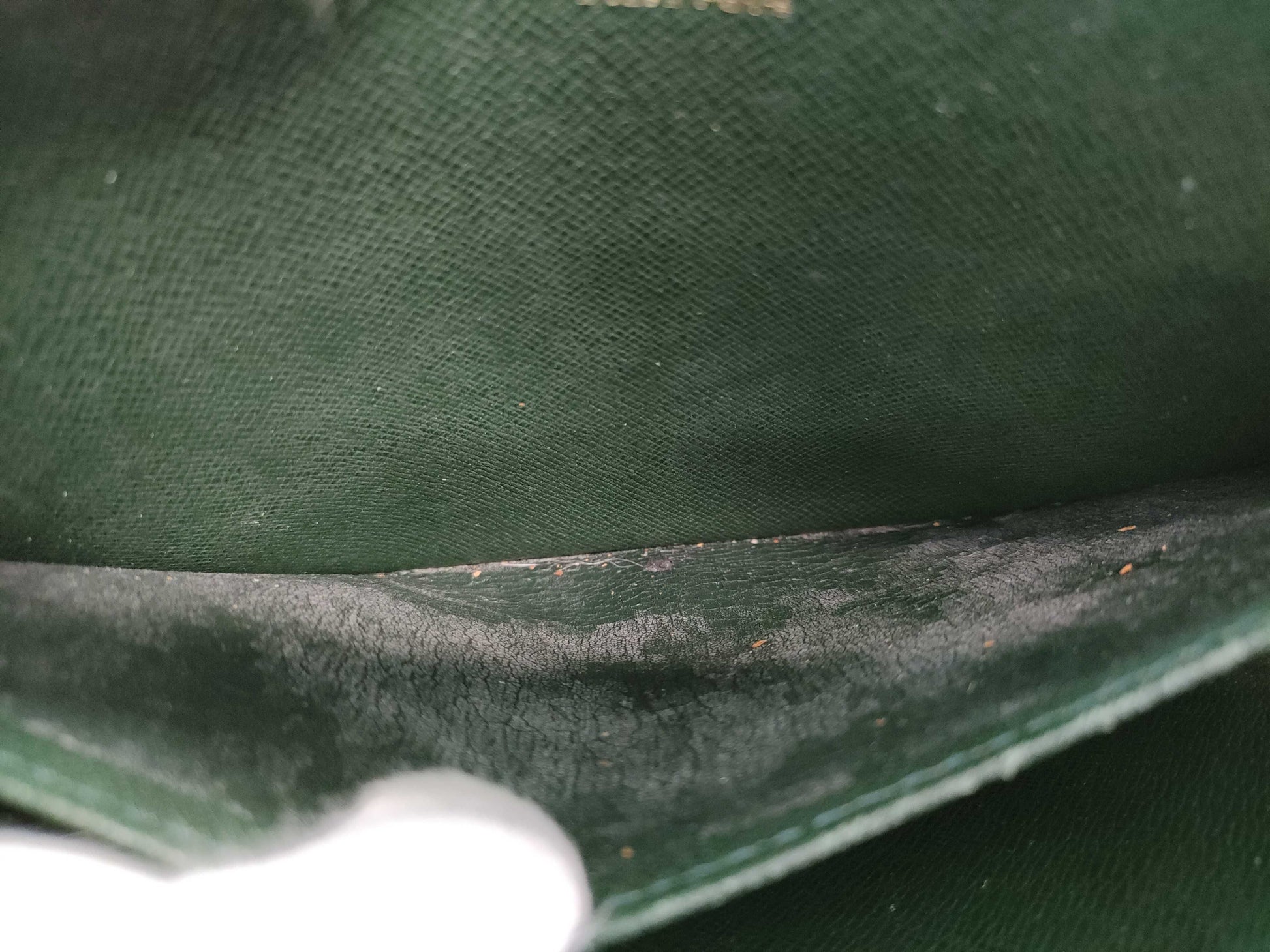 LOUIS VUITTON Taiga M30184 Baikal Second Bag