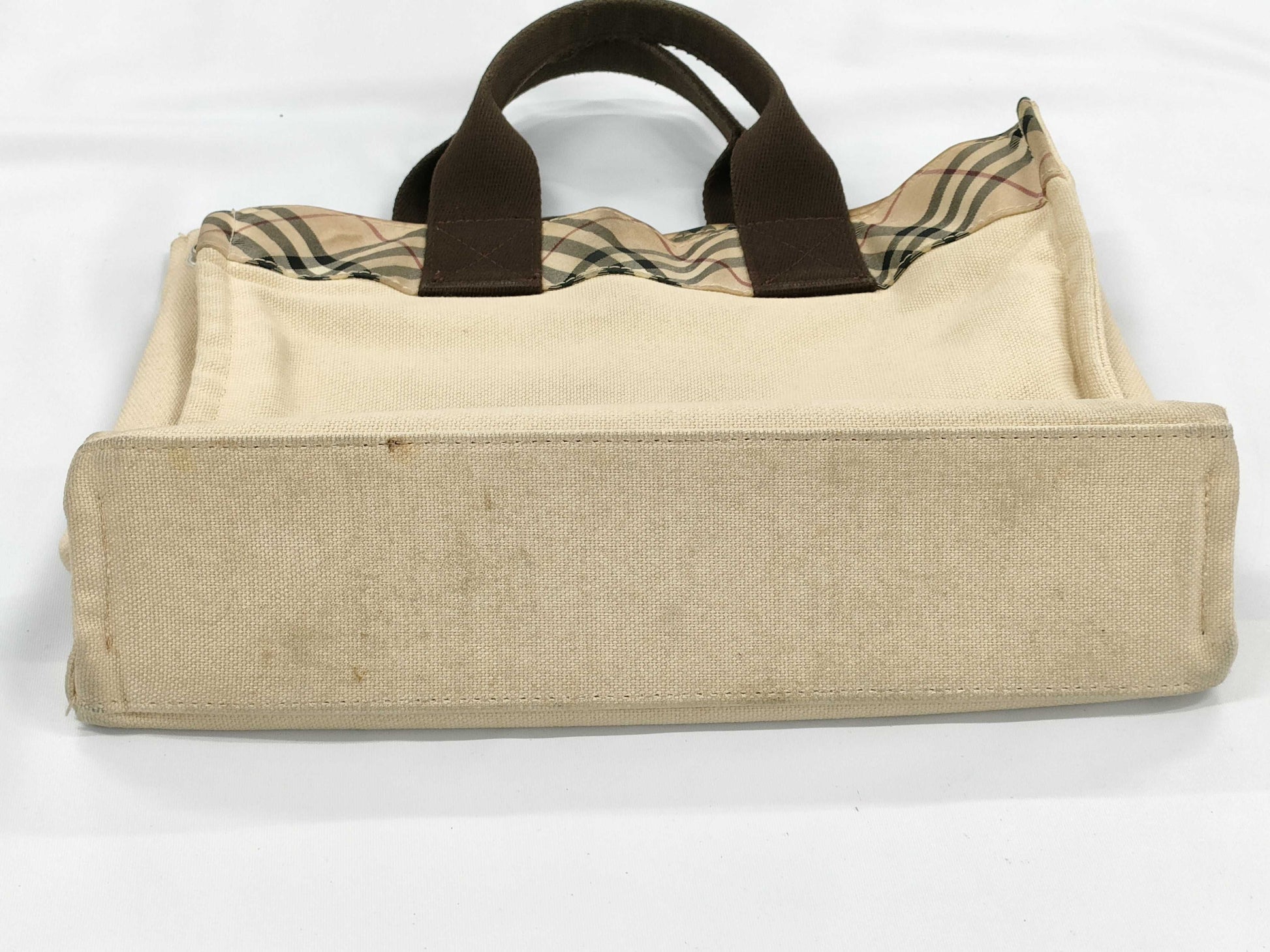 GUCCI 002 1817 0402 enamel / Burberry Nova handbag / Herve Chapelier nylon tote bag
