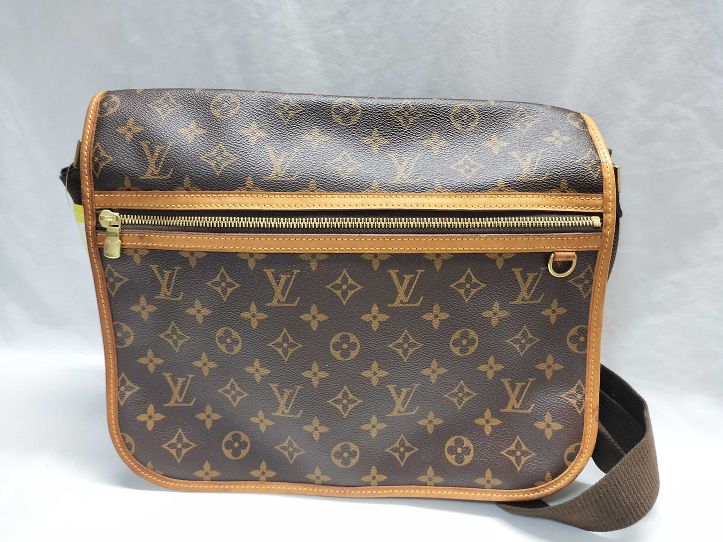 LOUIS VUITTON DU0046 Monogram Messenger Shoulder Bag