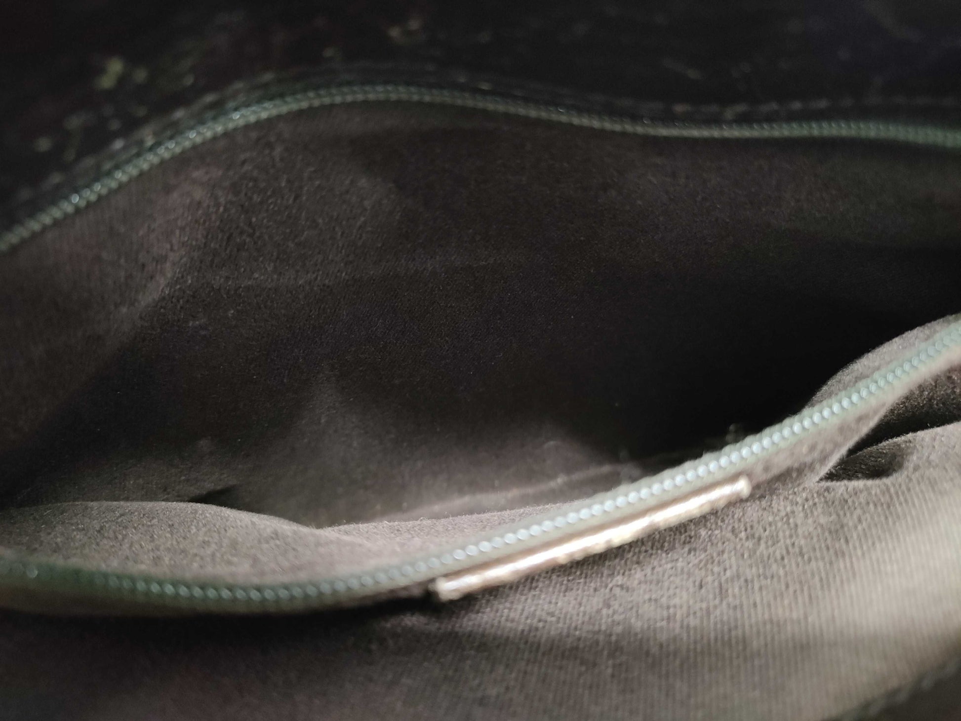 GUCCI GG Canvas Hand Tote Bag 107757