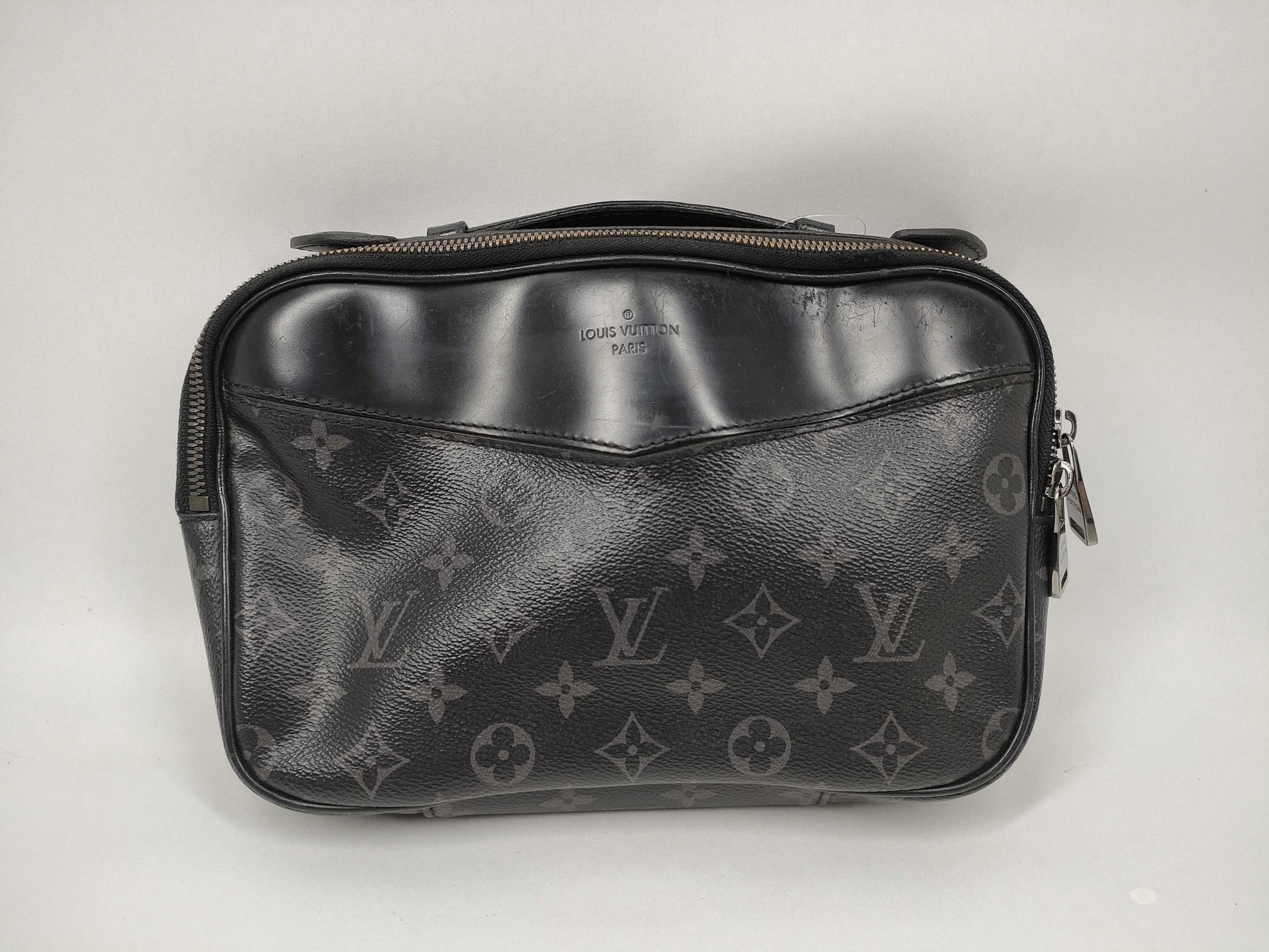 LOUIS VUITTON M42906 Handbag
