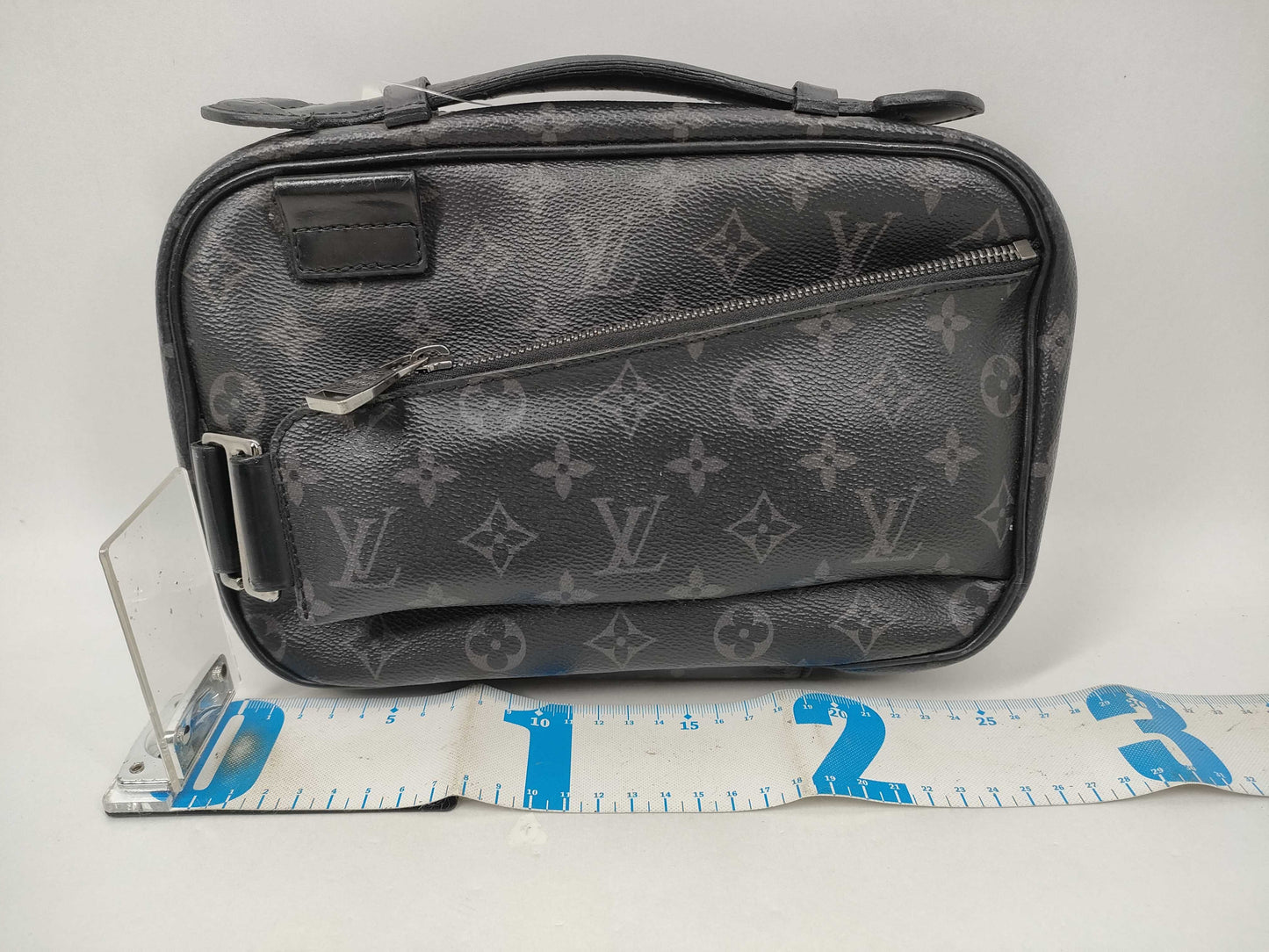 LOUIS VUITTON M42906 Handbag